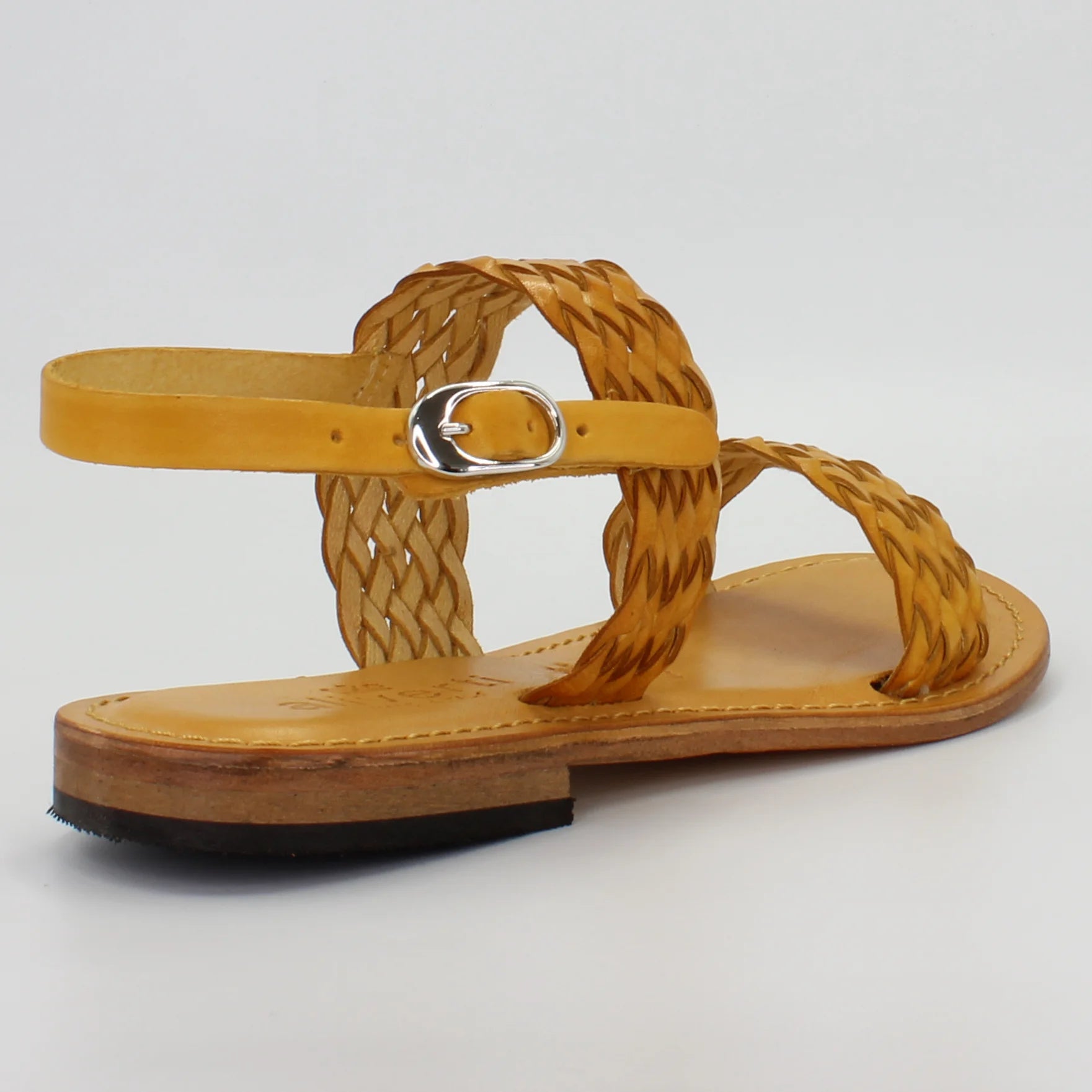 Shop Handmade Italian Leather woven sandal in giallo (1040) or browse our range of hand-made Italian shoes in leather or suede in-store at Aliverti Cape Town, or shop online. We deliver in South Africa & offer multiple payment plans as well as accept multiple safe & secure payment methods.