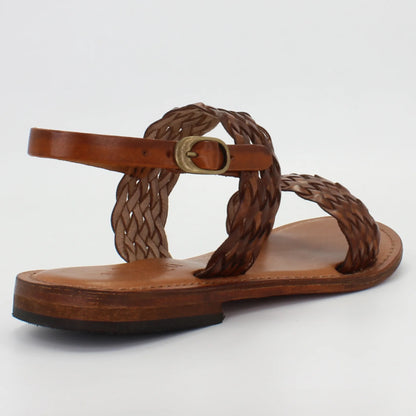 Shop Handmade Italian Leather woven sandal in cuoio (1040) or browse our range of hand-made Italian shoes in leather or suede in-store at Aliverti Cape Town, or shop online. We deliver in South Africa & offer multiple payment plans as well as accept multiple safe & secure payment methods.