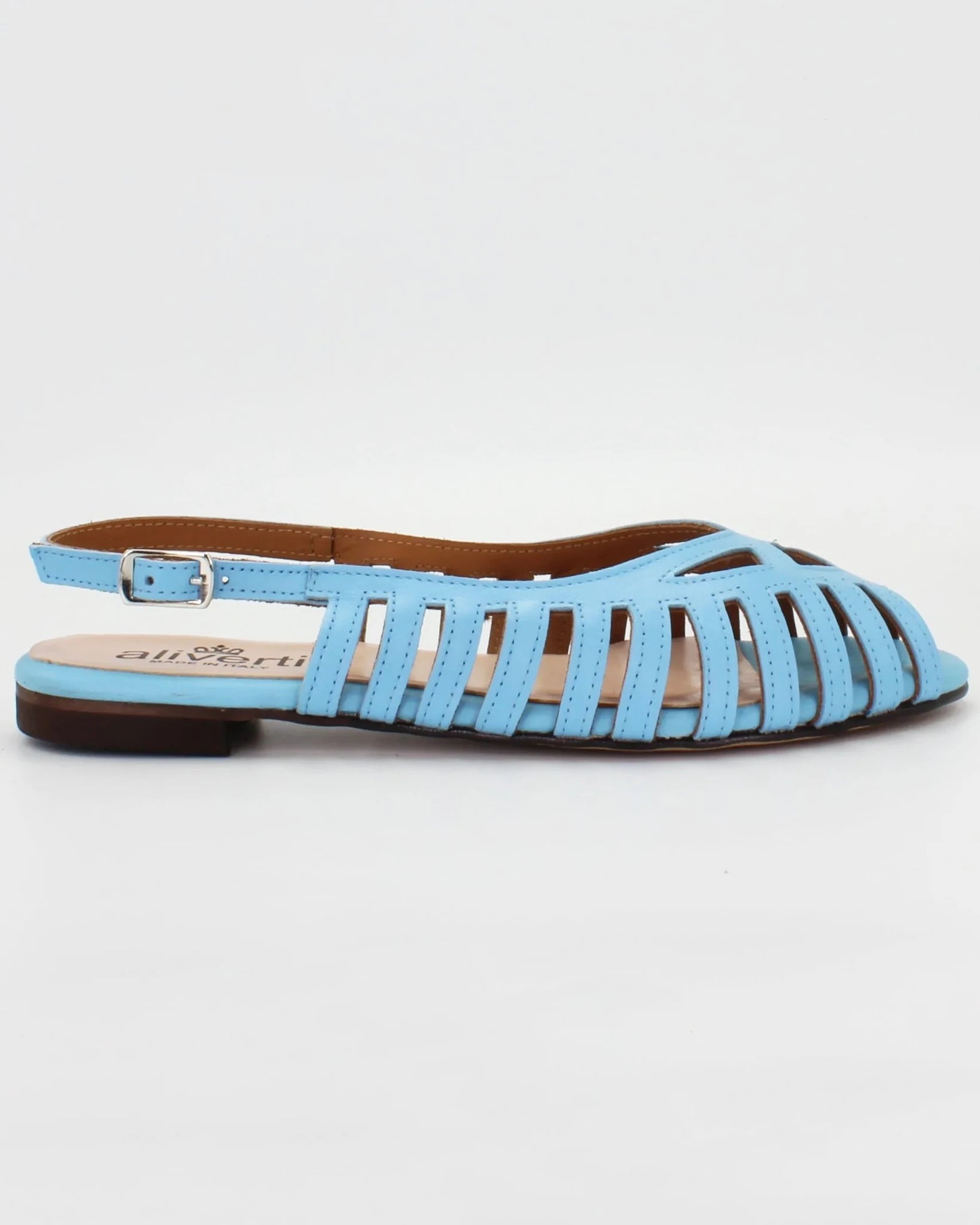 Shop Handmade Italian Leather pump in blue (G692) or browse our range of hand-made Italian shoes in leather or suede in-store at Aliverti Cape Town, or shop online. We deliver in South Africa & offer multiple payment plans as well as accept multiple safe & secure payment methods.