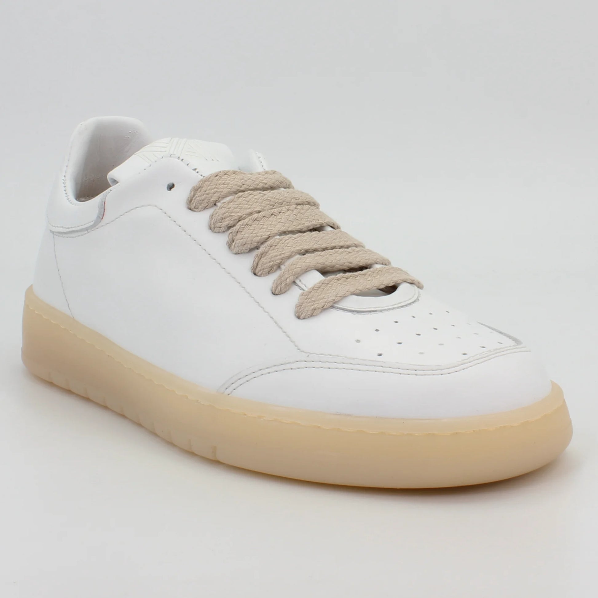 Handmade Italian leather sneaker in natur white women Aliverti