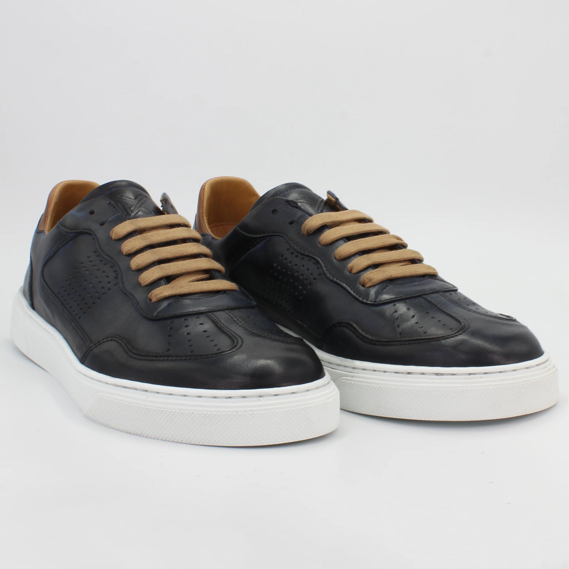Shop Handmade Italian Leather sneaker in blue (GR433) or browse our range of hand-made Italian shoes for men in leather or suede in-store at Aliverti Cape Town, or shop online. We deliver in South Africa & offer multiple payment plans as well as accept multiple safe & secure payment methods.