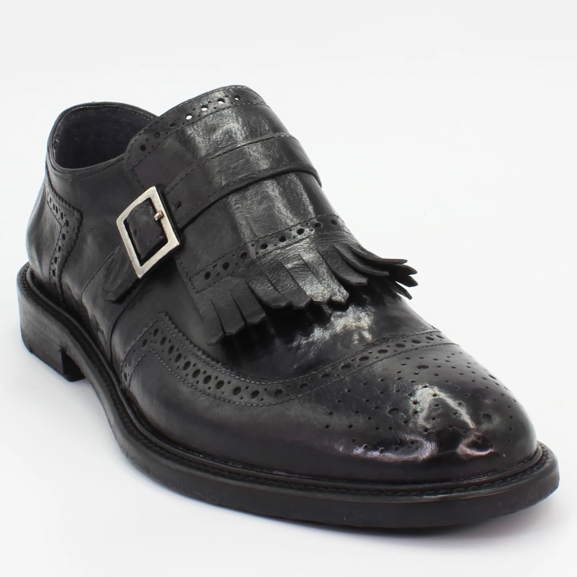 Shop Handmade Italian Leather buckle mocassin in black (BRU11272) or browse our range of hand-made Italian shoes for men in leather or suede in-store at Aliverti Cape Town, or shop online. We deliver in South Africa & offer multiple payment plans as well as accept multiple safe & secure payment methods.