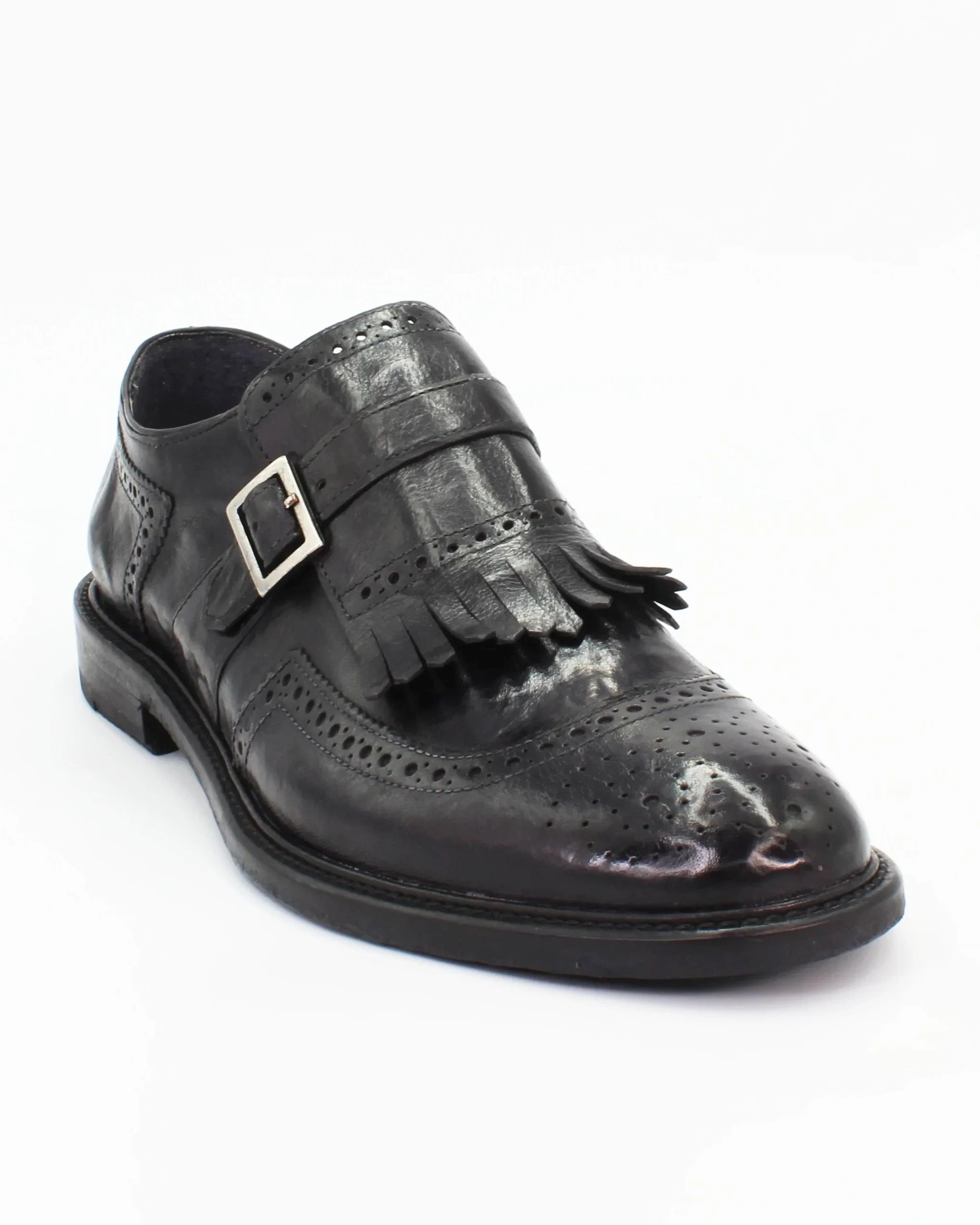 Shop Handmade Italian Leather buckle mocassin in black (BRU11272) or browse our range of hand-made Italian shoes for men in leather or suede in-store at Aliverti Cape Town, or shop online. We deliver in South Africa & offer multiple payment plans as well as accept multiple safe & secure payment methods.
