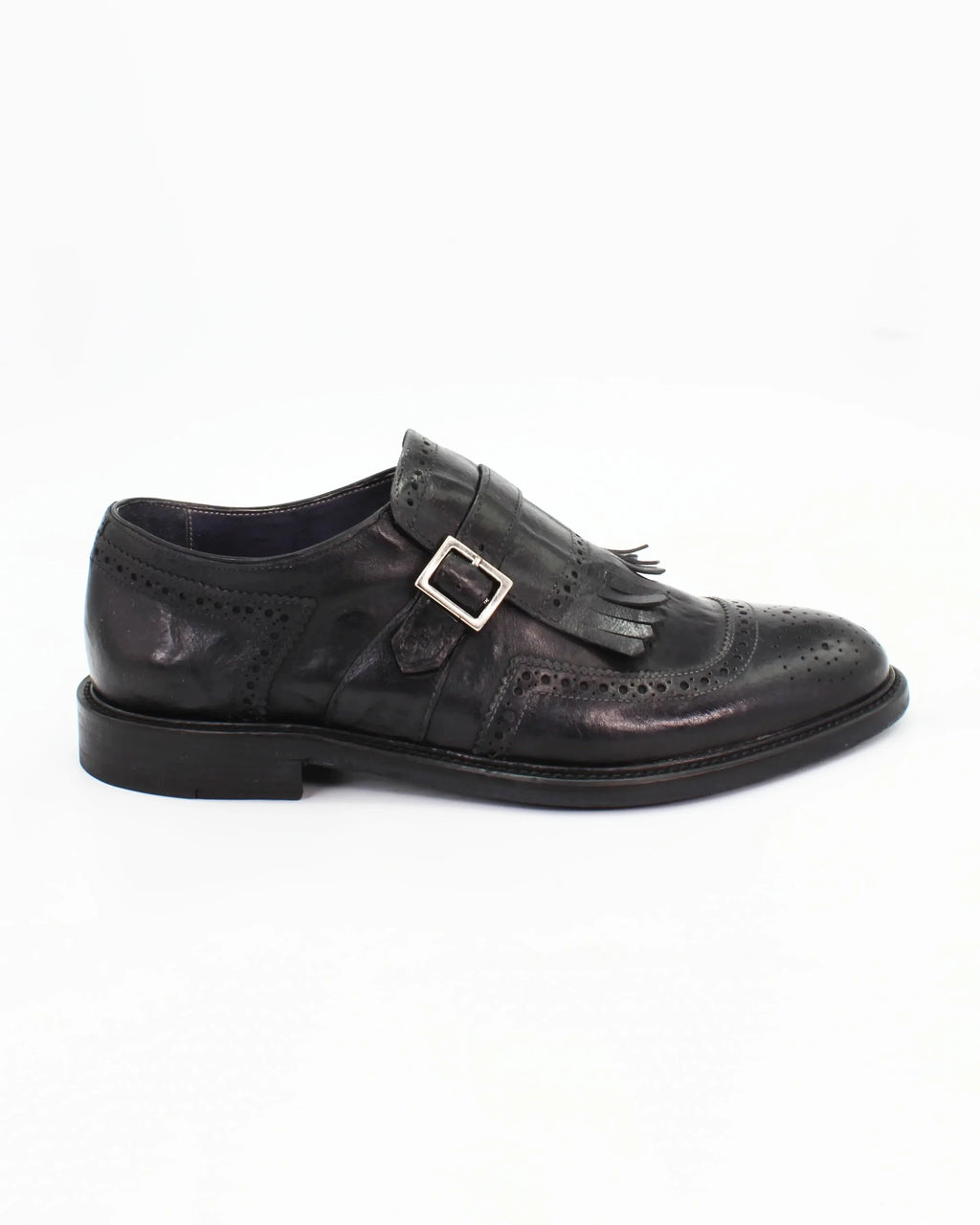 Shop Handmade Italian Leather buckle mocassin in black (BRU11272) or browse our range of hand-made Italian shoes for men in leather or suede in-store at Aliverti Cape Town, or shop online. We deliver in South Africa & offer multiple payment plans as well as accept multiple safe & secure payment methods.
