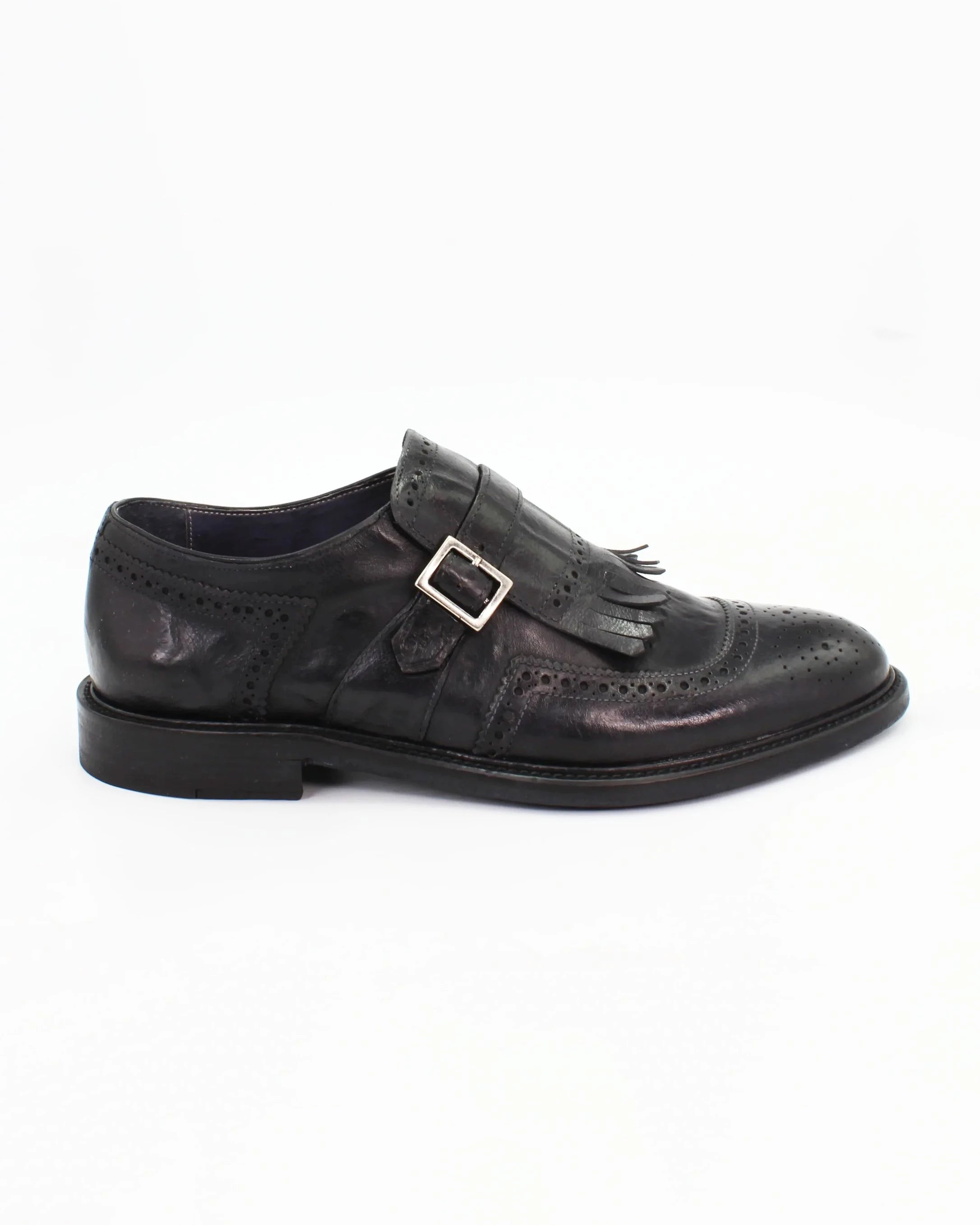 Shop Handmade Italian Leather buckle mocassin in black (BRU11272) or browse our range of hand-made Italian shoes for men in leather or suede in-store at Aliverti Cape Town, or shop online. We deliver in South Africa & offer multiple payment plans as well as accept multiple safe & secure payment methods.