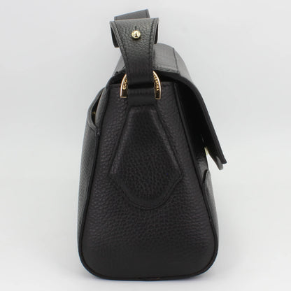 Shop Womens Italian-made Leather shoulder handbag in nero (B000005939230) or browse our range of hand-made Italian handbags for women in-store at Aliverti Cape Town, or shop online.   We deliver in South Africa & offer multiple payment plans as well as accept multiple safe & secure payment methods.