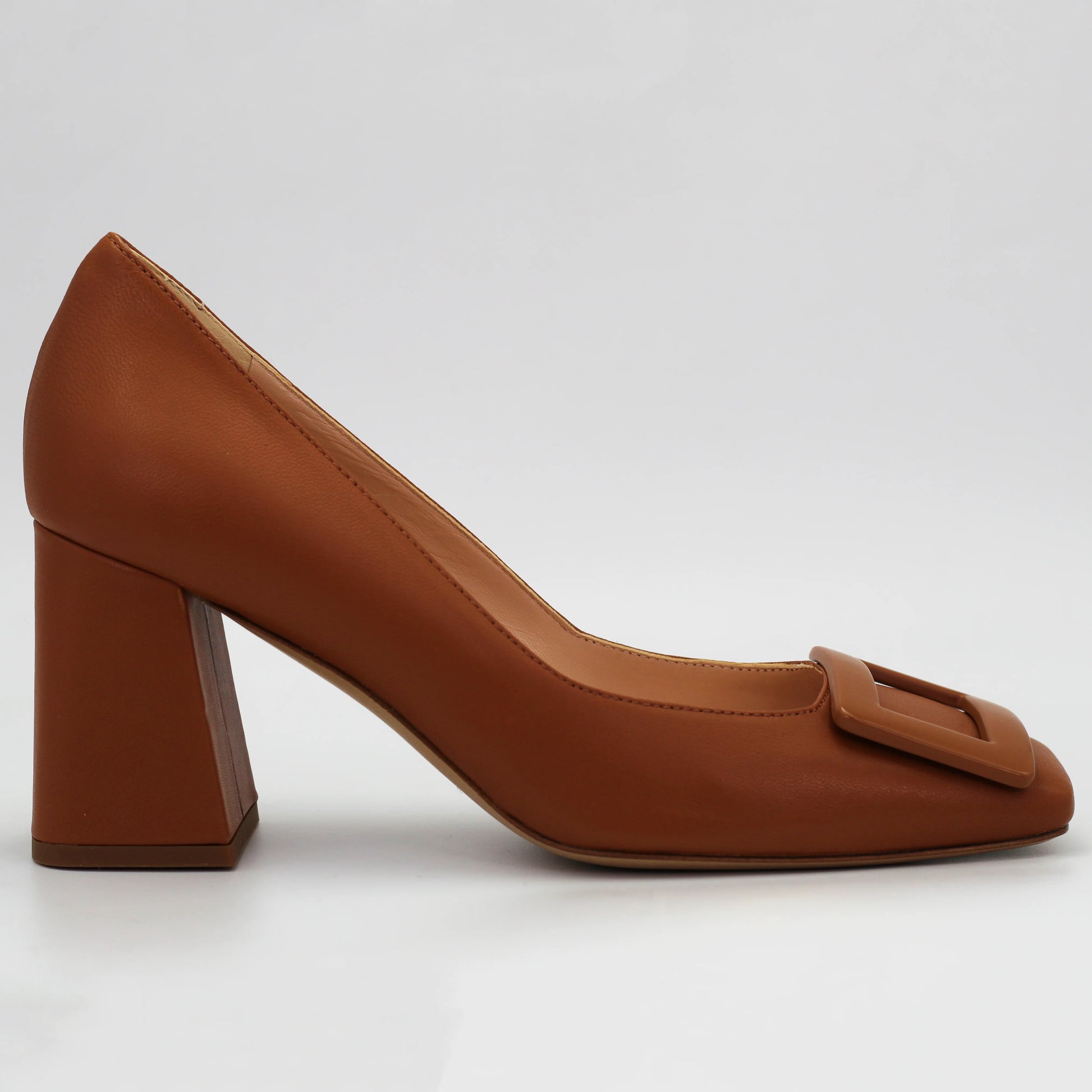 Handmade Italian leather block heel in tan women Aliverti MP1710