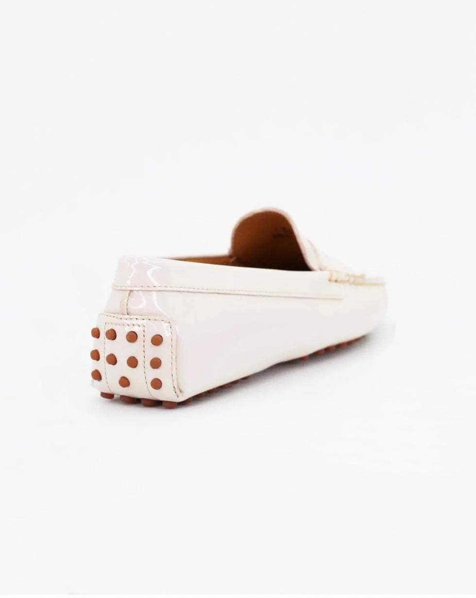 Shop Handmade Italian Leather moccasin in nude (COND040002) or browse our range of hand-made Italian shoes in leather or suede in-store at Aliverti Cape Town, or shop online. We deliver in South Africa & offer multiple payment plans as well as accept multiple safe & secure payment methods.