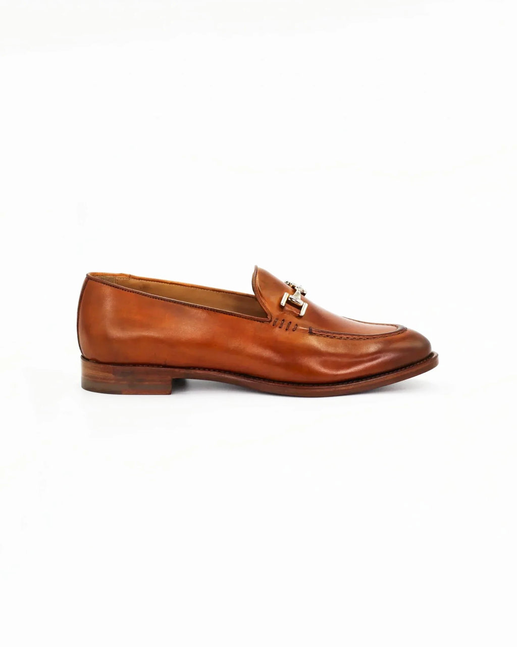 Shop Handmade Italian Moccasin in Brown (9426E20) or browse our range of hand-made Italian footwear for women in leather or suede in-store at Aliverti Durban or Cape Town, or shop online. We deliver in South Africa & offer multiple payment plans as well as accept multiple safe & secure payment methods.