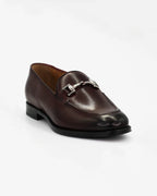 Shop Handmade Italian Leather moccasin in bordeaux (BRD9426) or browse our range of hand-made Italian shoes in leather or suede in-store at Aliverti Cape Town, or shop online. We deliver in South Africa & offer multiple payment plans as well as accept multiple safe & secure payment methods.
