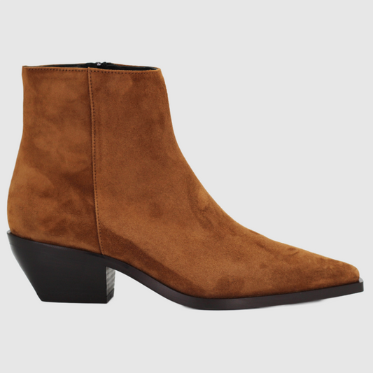 Shop Handmade Italian Leather ankle boot in sigaro (KRIA3) or browse our range of hand-made Italian shoes in leather or suede in-store at Aliverti Cape Town, or shop online. We deliver in South Africa & offer multiple payment plans as well as accept multiple safe & secure payment methods.