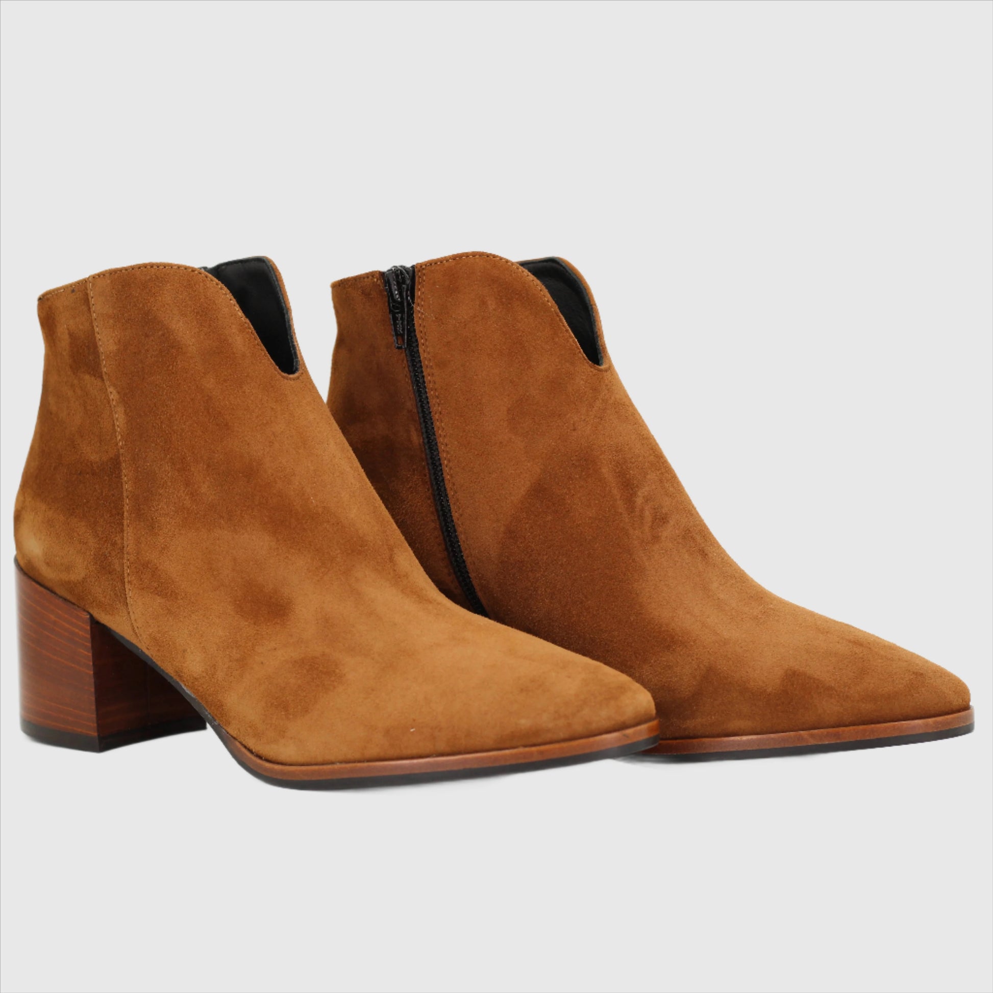 Shop Handmade Italian Leather suede ankle boot in sigaro  (GIOIA7)  or browse our range of hand-made Italian shoes in leather or suede in-store at Aliverti Cape Town, or shop online. We deliver in South Africa & offer multiple payment plans as well as accept multiple safe & secure payment methods.