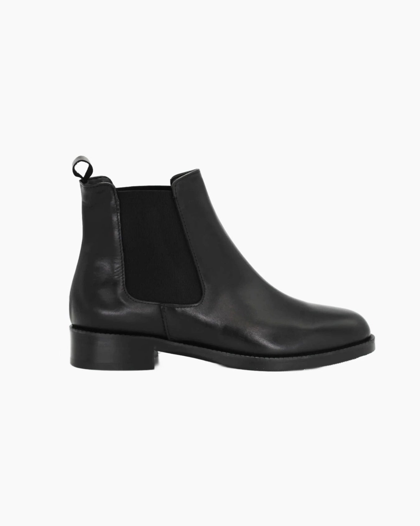 Shop Handmade Italian Leather chelsea boot in nero (GC2030) or browse our range of hand-made Italian shoes in leather or suede in-store at Aliverti Cape Town, or shop online. We deliver in South Africa & offer multiple payment plans as well as accept multiple safe & secure payment methods.