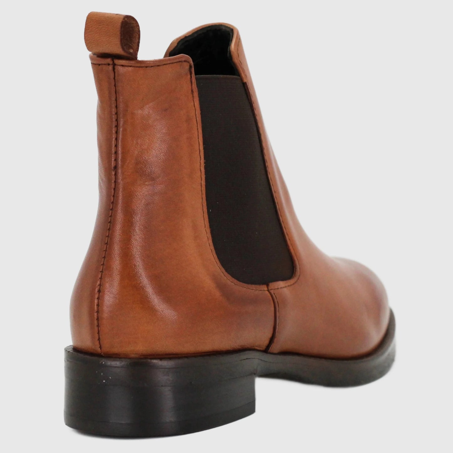Shop Handmade Italian Leather helsea boot in cuoio (GC2030) or browse our range of hand-made Italian shoes in leather or suede in-store at Aliverti Cape Town, or shop online. We deliver in South Africa & offer multiple payment plans as well as accept multiple safe & secure payment methods.