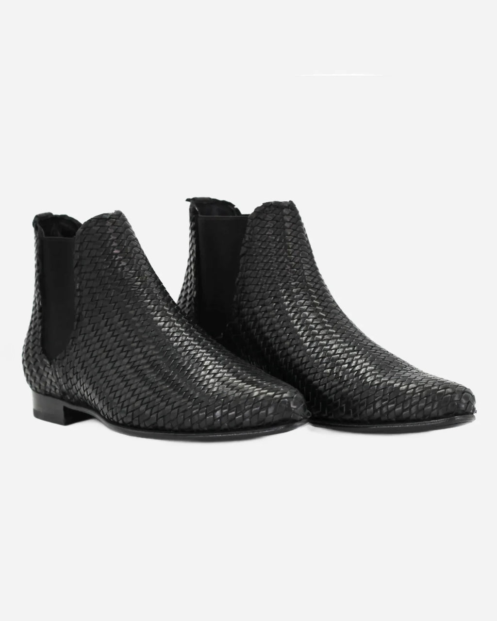 Shop Handmade Italian Leather Hand Woven Chelsea Boot in Nero (BRD1999) or browse our range of hand-made Italian shoes in leather or suede in-store at Aliverti Cape Town, or shop online. We deliver in South Africa & offer multiple payment plans as well as accept multiple safe & secure payment methods.