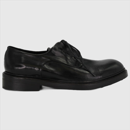 Shop Handmade Italian Leather Lace-Up Derby in Nero  (JPU36526/28) or browse our range of hand-made Italian shoes in leather or suede in-store at Aliverti Cape Town, or shop online. We deliver in South Africa & offer multiple payment plans as well as accept multiple safe & secure payment methods.