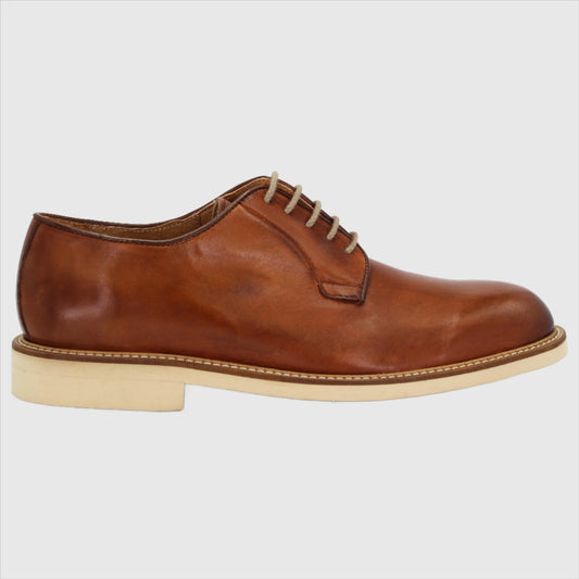 Shop Handmade Italian Leather Derby Lace-Up in Cuoio (GRD1019D) or browse our range of hand-made Italian shoes in leather or suede in-store at Aliverti Cape Town, or shop online. We deliver in South Africa & offer multiple payment plans as well as accept multiple safe & secure payment methods.