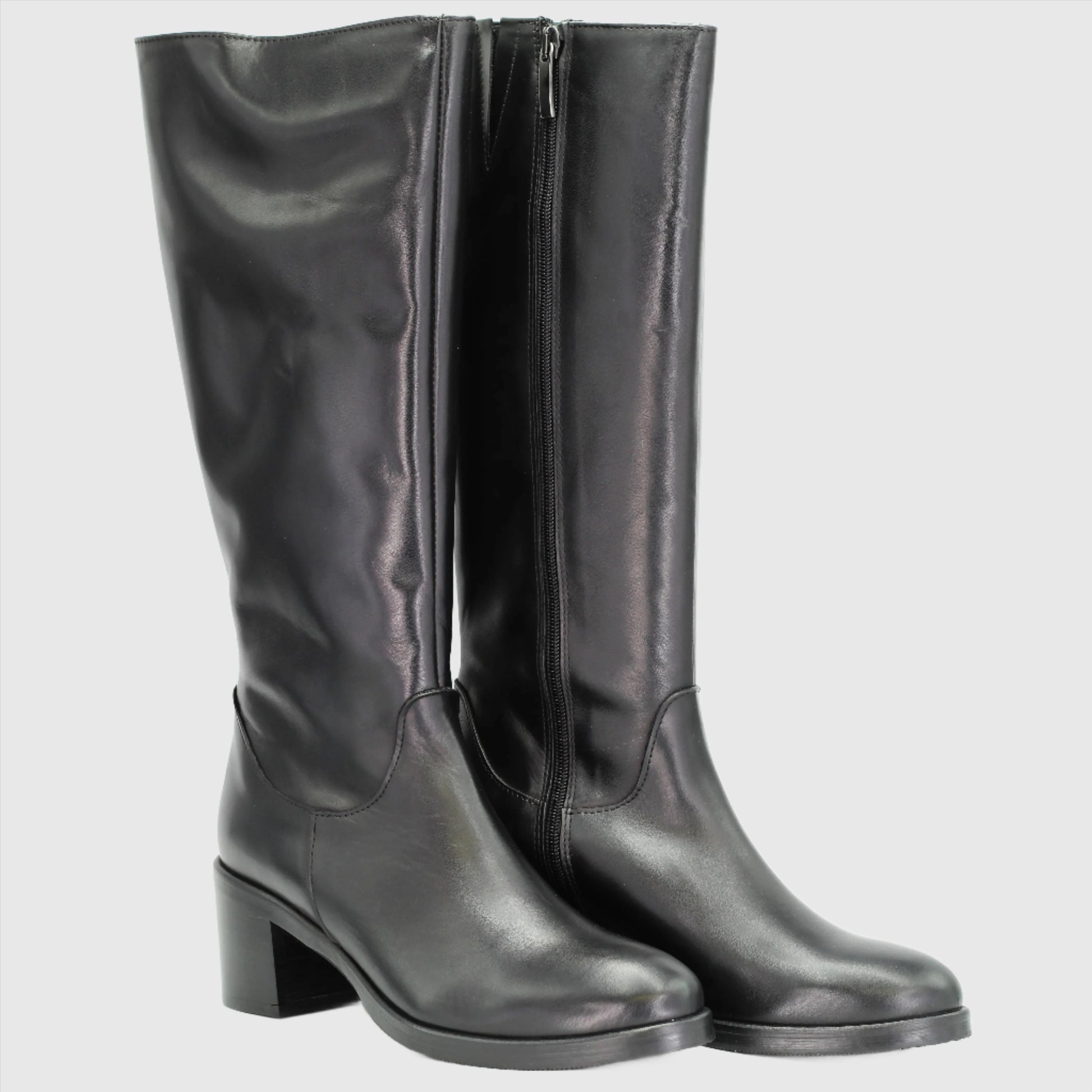 Shop Handmade Italian Leather equestrian boot in nero (GC2599) or browse our range of hand-made Italian shoes in leather or suede in-store at Aliverti Cape Town, or shop online. We deliver in South Africa & offer multiple payment plans as well as accept multiple safe & secure payment methods.