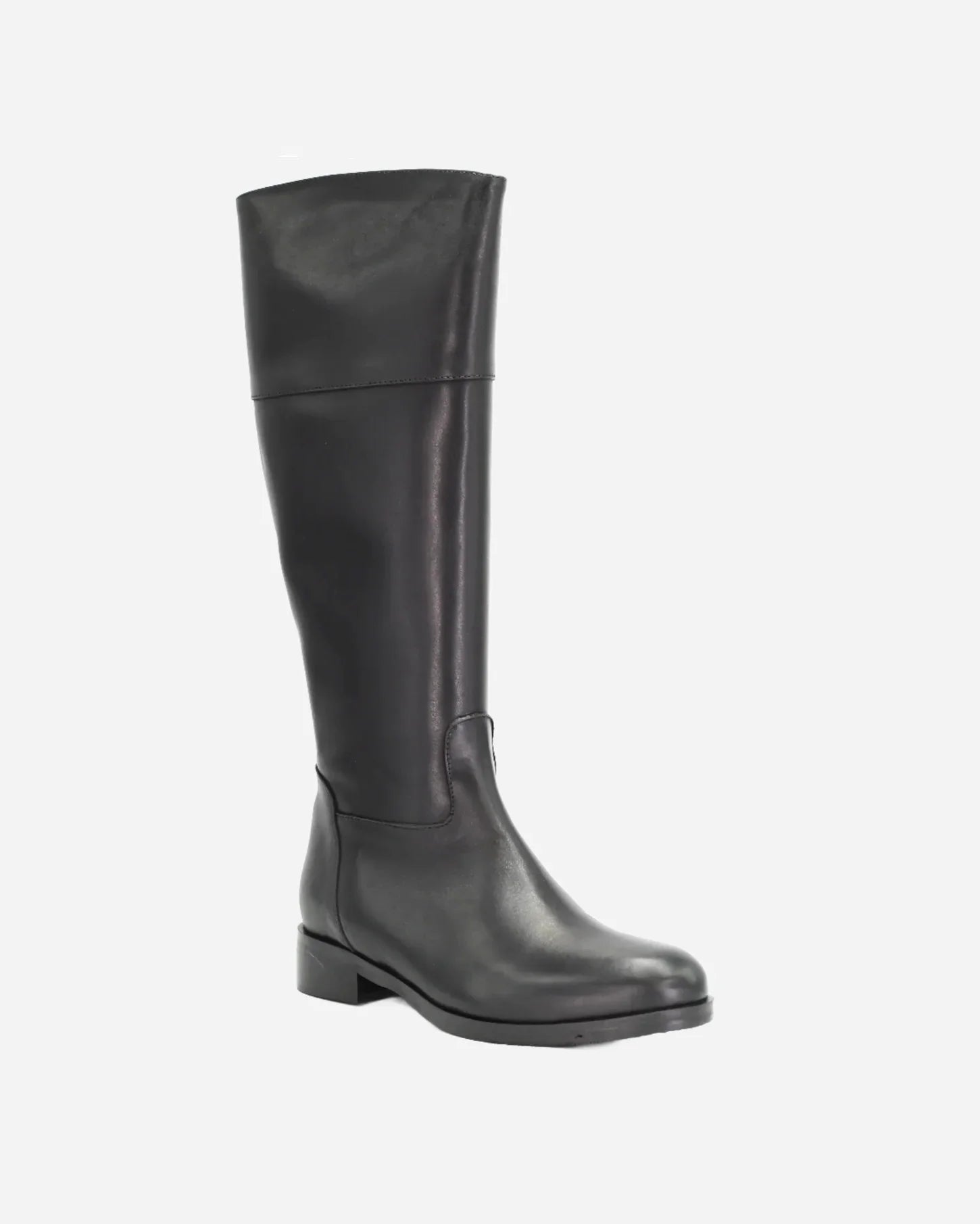 Shop Handmade Italian Leather equestrian boot in nero (GC5904) or browse our range of hand-made Italian shoes in leather or suede in-store at Aliverti Cape Town, or shop online. We deliver in South Africa & offer multiple payment plans as well as accept multiple safe & secure payment methods.