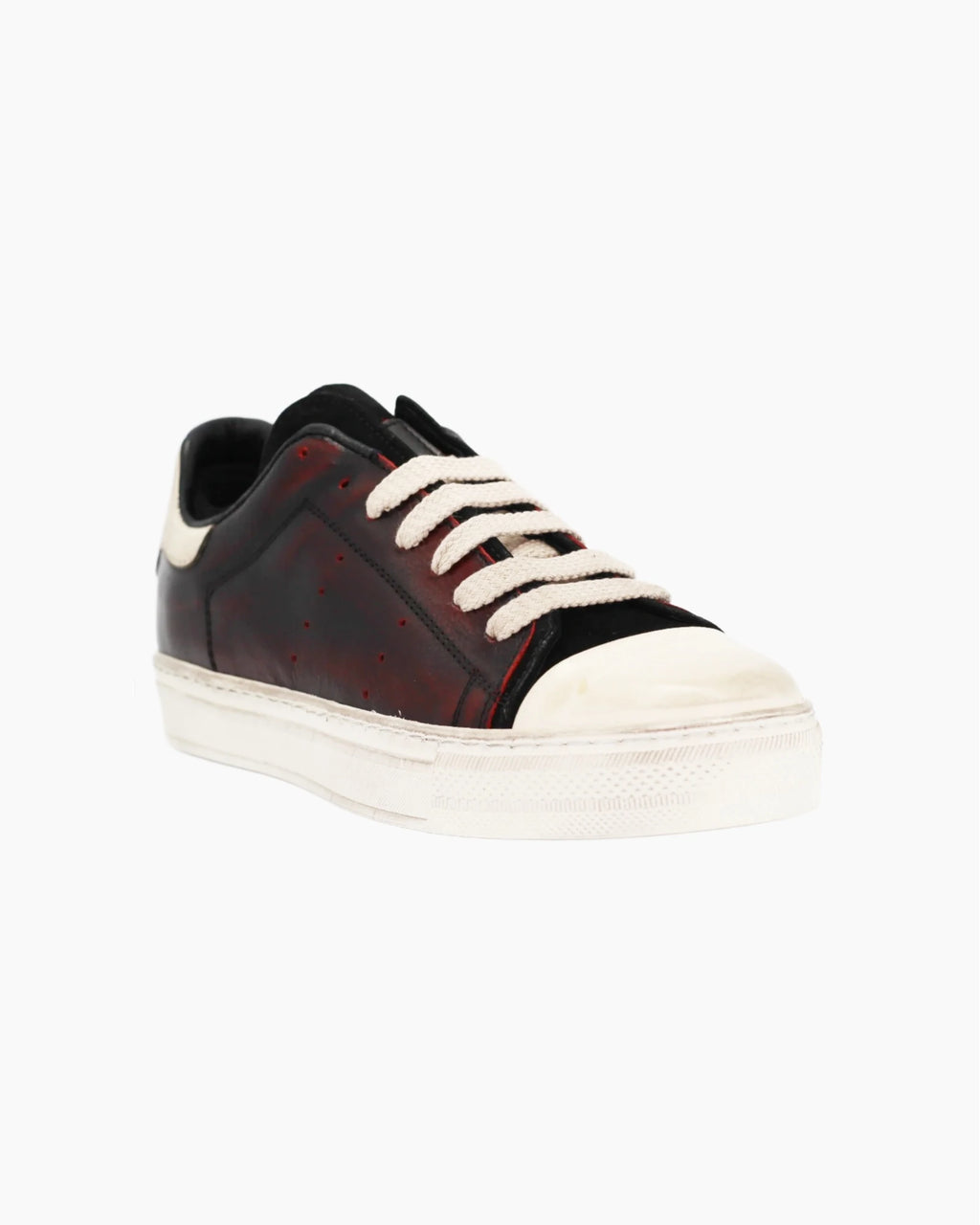 Shop Handmade Italian Leather Sneaker in Brick (GRD700/1) or browse our range of hand-made Italian shoes in leather or suede in-store at Aliverti Cape Town, or shop online. We deliver in South Africa & offer multiple payment plans as well as accept multiple safe & secure payment methods.