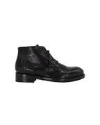 Shop Handmade Italian Leather Men's Lace-Up Ankle Boot in Nero (JPU36526/9) or browse our range of hand-made Italian shoes in leather or suede in-store at Aliverti Cape Town, or shop online. We deliver in South Africa & offer multiple payment plans as well as accept multiple safe & secure payment methods.