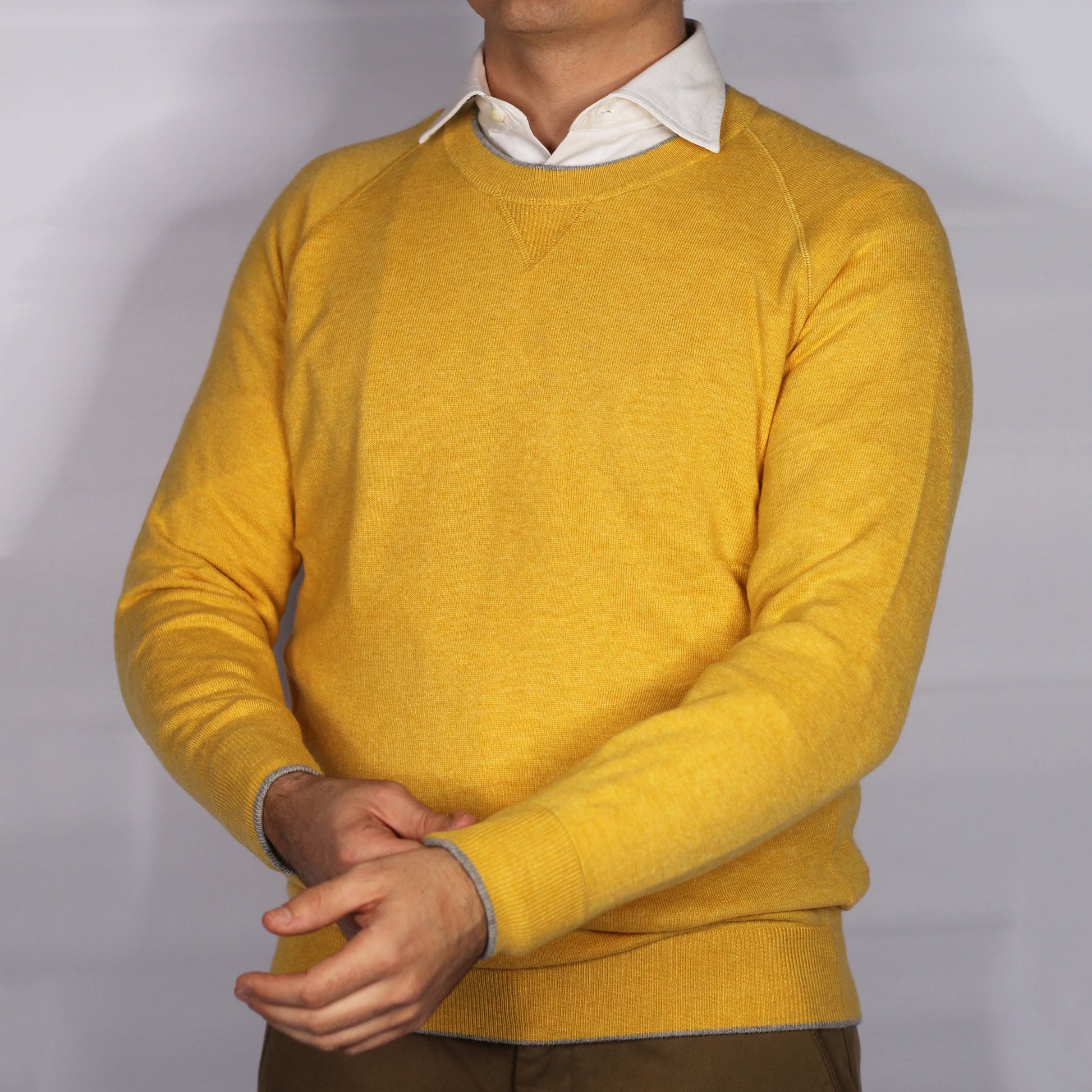 Shop Fusaro Antonio men's Italian crewneck jersey in yellow (MA23076) or browse our range of men's Italian clothing and shoes in leather in-store at Aliverti Cape Town, or shop online. We deliver in South Africa & offer multiple payment plans as well as accept multiple safe & secure payment methods.