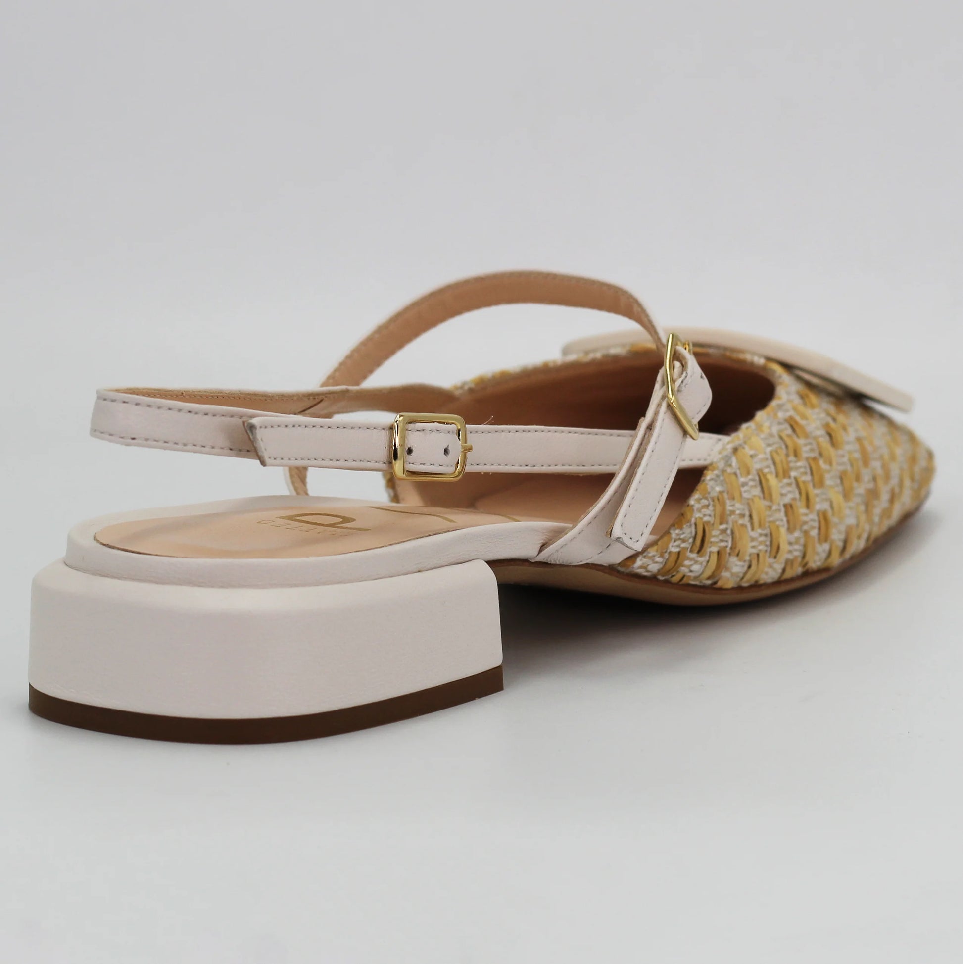 Shop Handmade Italian Leather Women's sandal in Grano (MP16101) or browse our range of hand-made Italian shoes in leather or suede in-store at Aliverti Cape Town, or shop online. We deliver in South Africa & offer multiple payment plans as well as accept multiple safe & secure payment methods.