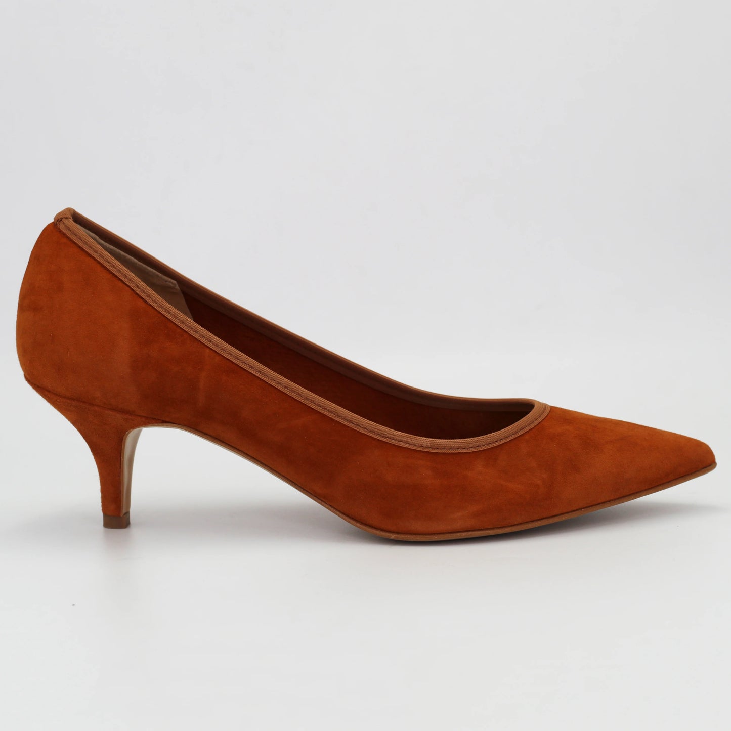 Ladies Genuine Suede Leather Classic Court Heel in Caramel by Aliverti (CR543)