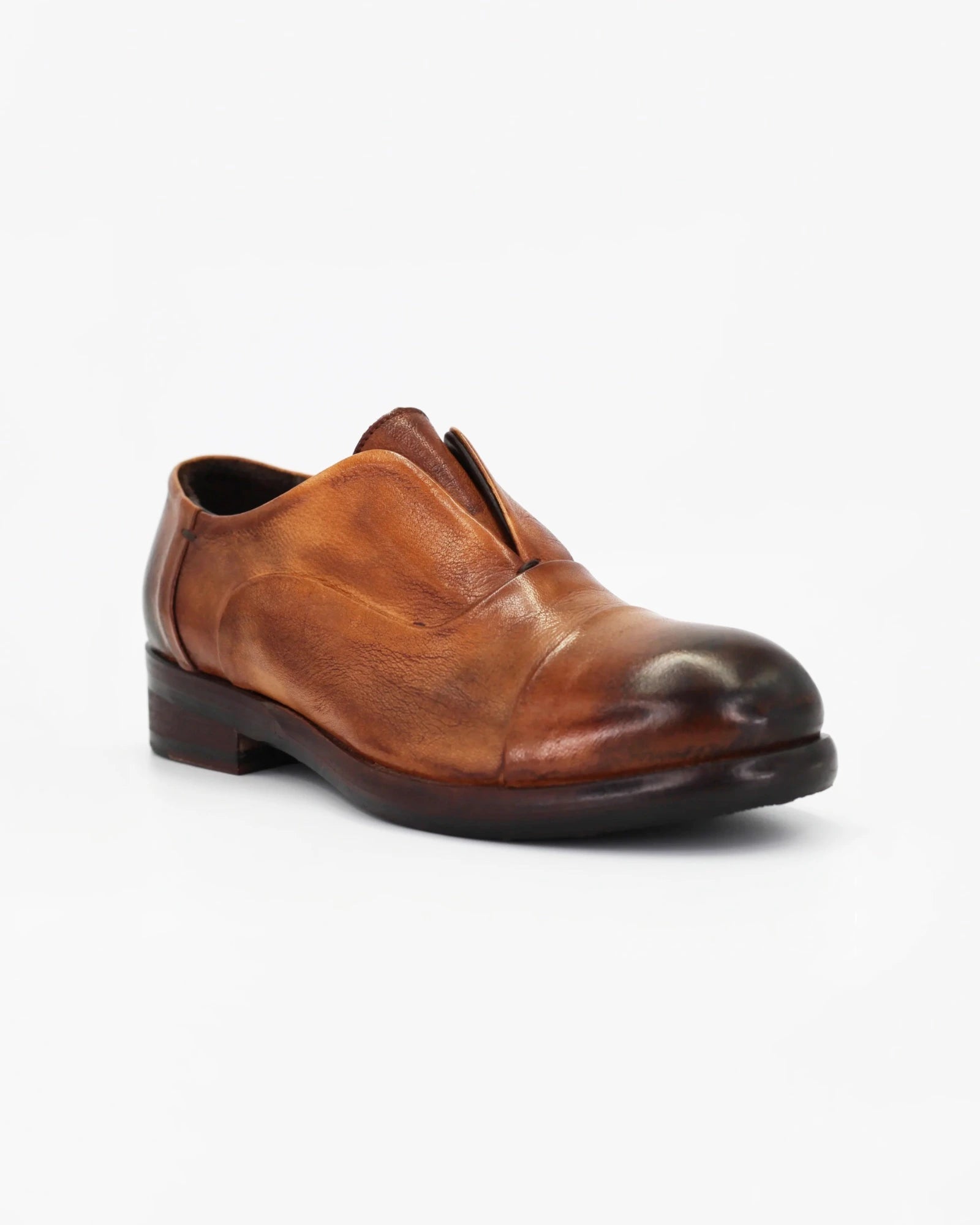 Ladies genuine leather Italian slip-on oxford in brown made in Italy exclusively for Aliverti