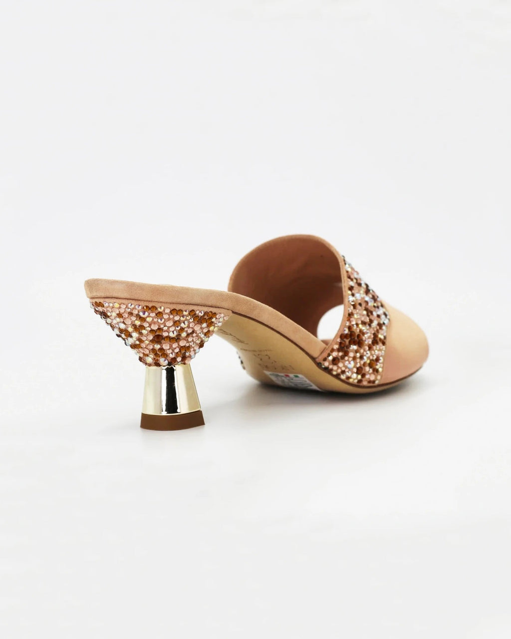 Shop Handmade Italian Leather Women's kitten heel (ELHAIMA) or browse our range of hand-made Italian shoes in leather or suede in-store at Aliverti Cape Town, or shop online. We deliver in South Africa & offer multiple payment plans as well as accept multiple safe & secure payment methods.