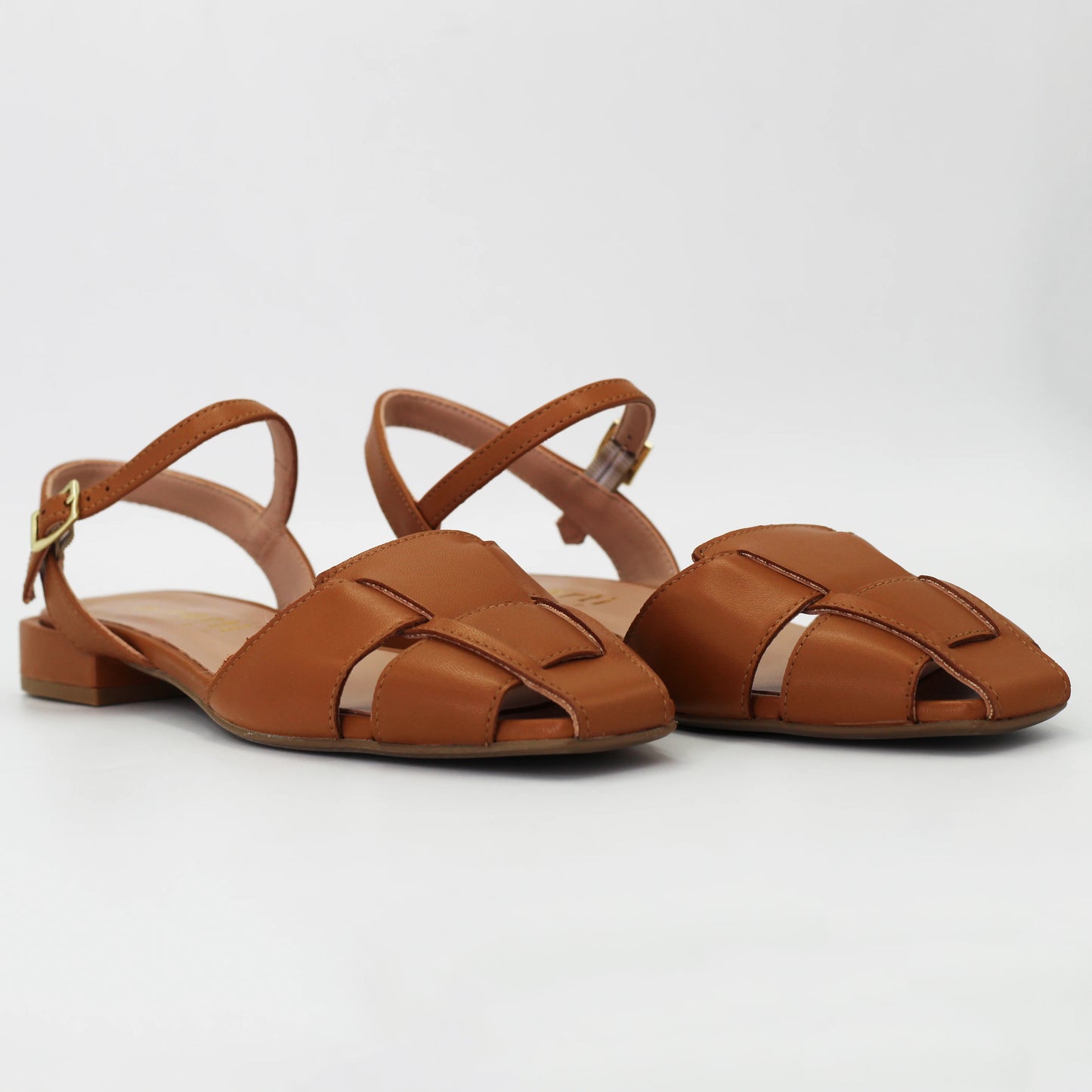 Shop Handmade Italian Leather Women's woven sandal (36G) or browse our range of hand-made Italian shoes in leather or suede in-store at Aliverti Cape Town, or shop online. We deliver in South Africa & offer multiple payment plans as well as accept multiple safe & secure payment methods.