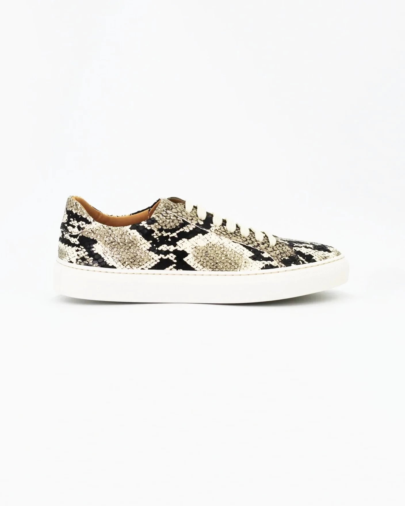 Shop Handmade Italian Leather Women's sneaker (COND090002) or browse our range of hand-made Italian shoes in leather or suede in-store at Aliverti Cape Town, or shop online. We deliver in South Africa & offer multiple payment plans as well as accept multiple safe & secure payment methods.