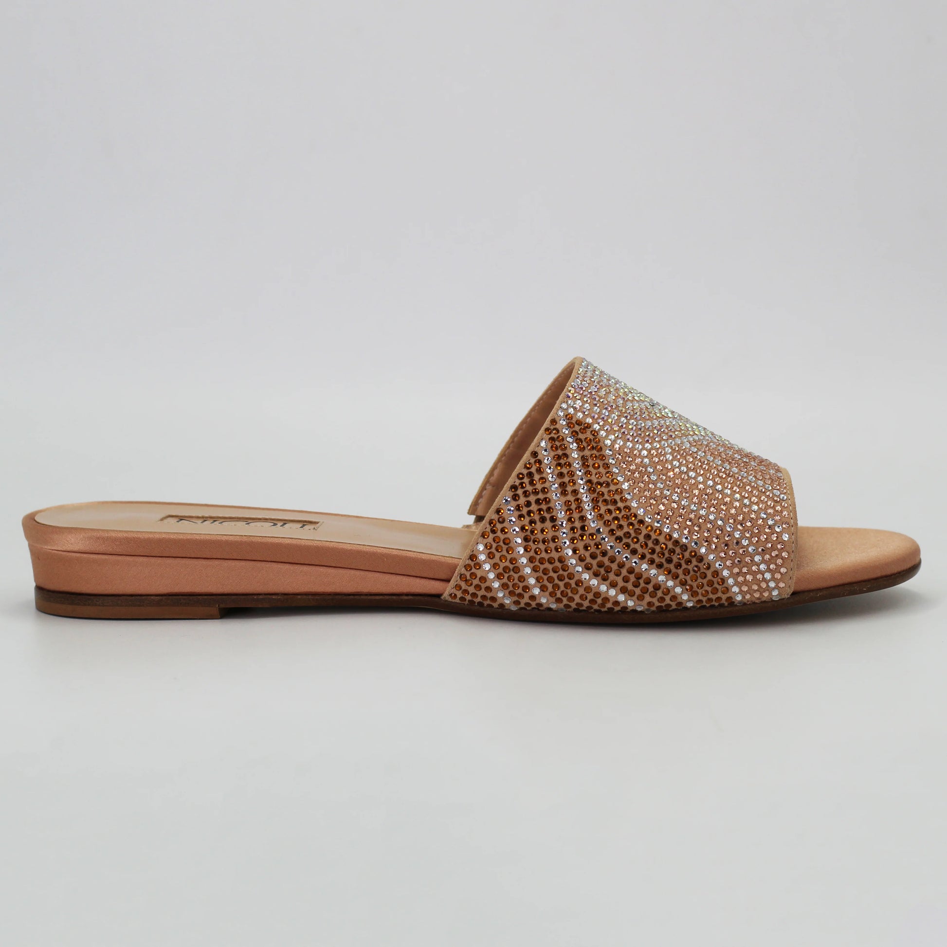 Shop Handmade Italian Leather Women's sandal (ELMARGO) or browse our range of hand-made Italian shoes in leather or suede in-store at Aliverti Cape Town, or shop online. We deliver in South Africa & offer multiple payment plans as well as accept multiple safe & secure payment methods.