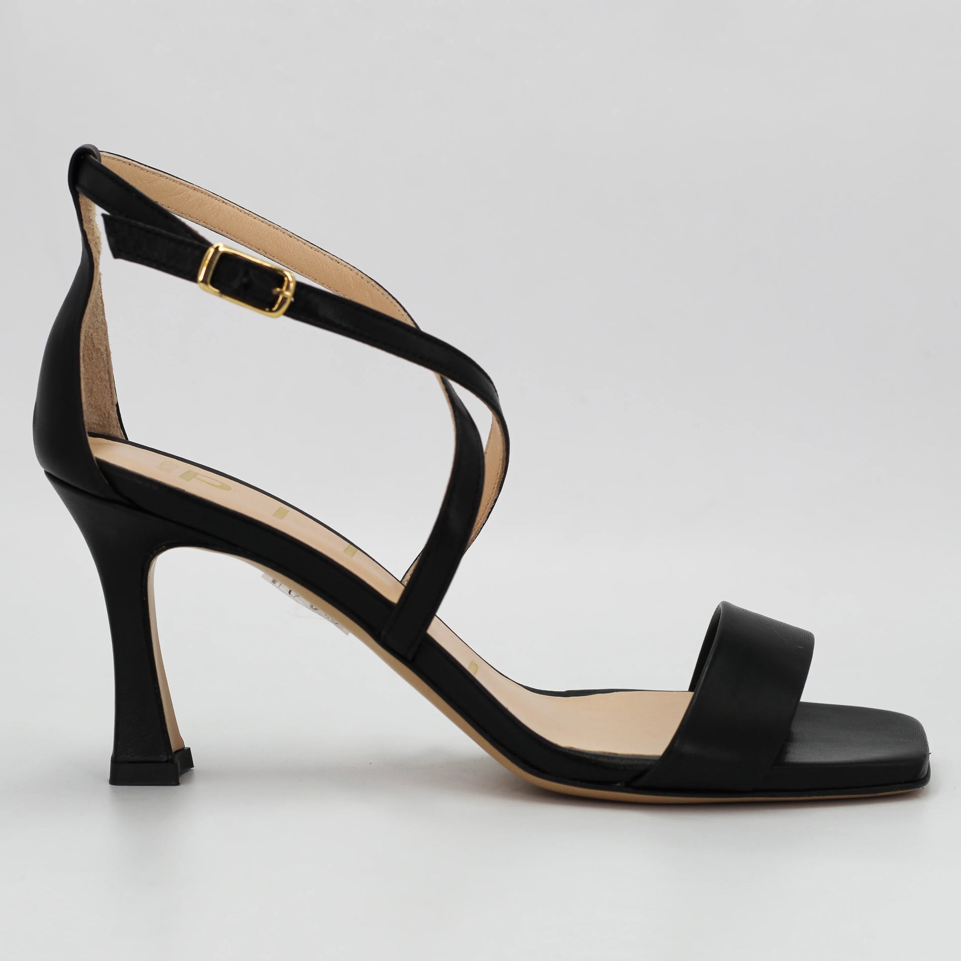 Shop Handmade Italian Leather Women's Strappy heel (MP1608) or browse our range of hand-made Italian shoes in leather or suede in-store at Aliverti Cape Town, or shop online. We deliver in South Africa & offer multiple payment plans as well as accept multiple safe & secure payment methods.