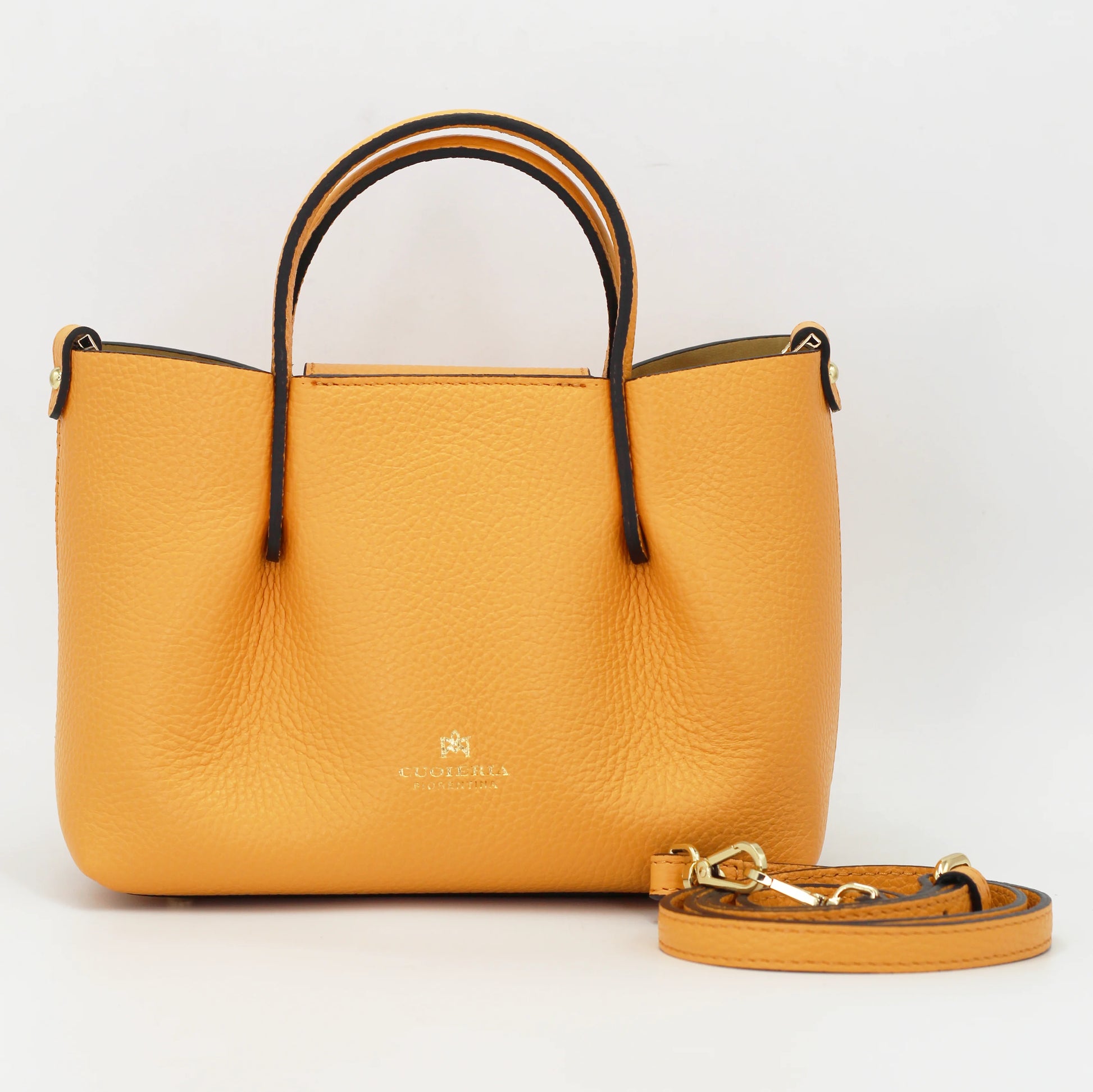 Shop Women's Italian-made Cuoieria Fiorentina Italian leather mini tote bag in apricot (B000005781230) or browse our range of hand-made Italian handbags for women in-store at Aliverti Cape Town, or shop online. 

We deliver in South Africa & offer multiple payment plans as well as accept multiple safe & secure payment methods.