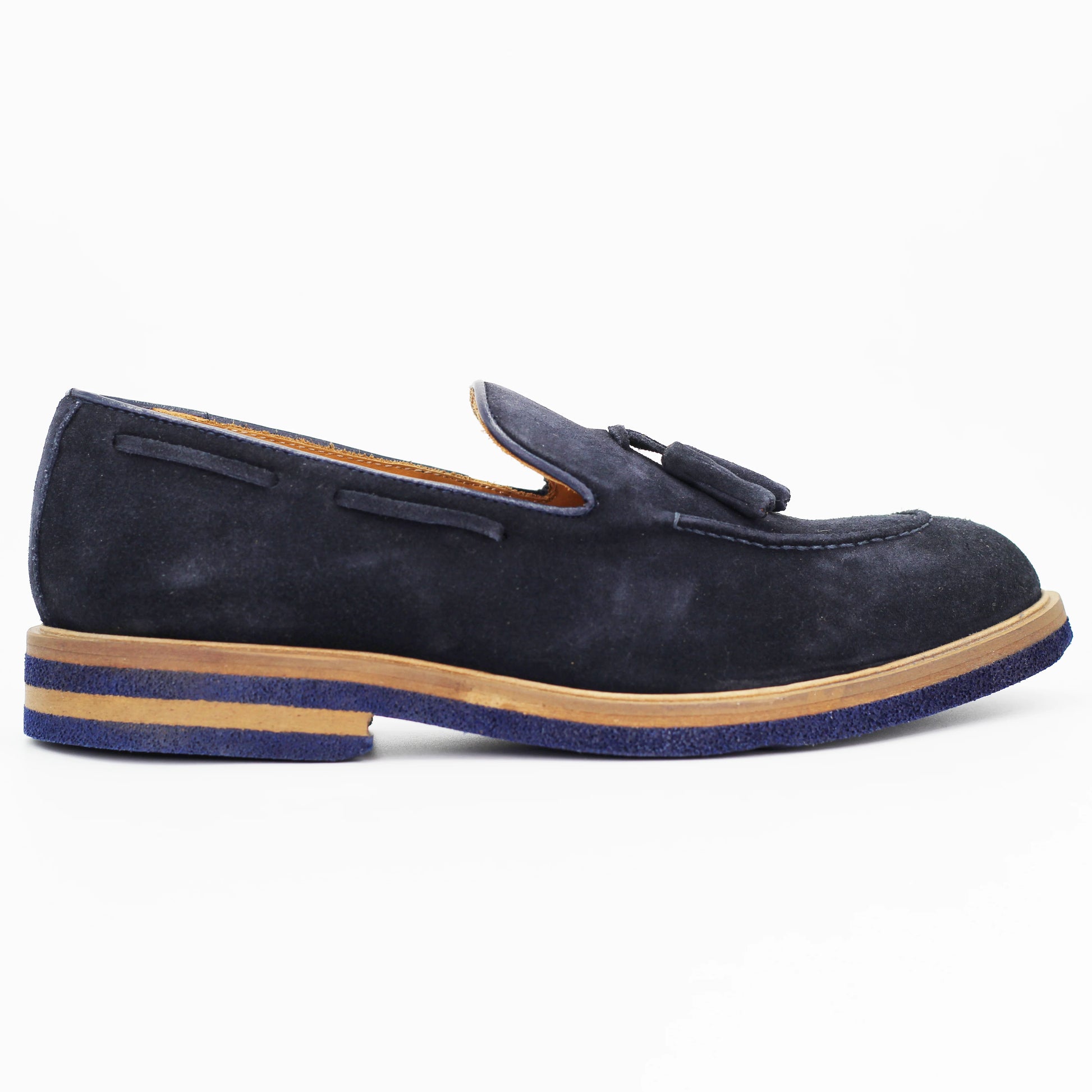 Shop Handmade Italian Leather tassle moccasin (GRU3603/2) or browse our range of hand-made Italian shoes in leather or suede in-store at Aliverti Cape Town, or shop online. We deliver in South Africa & offer multiple payment plans as well as accept multiple safe & secure payment methods.