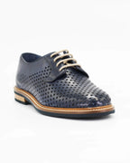 Shop women's derby in calf leather navy (BRU8523) or browse our range of men's Italian clothing and shoes in leather in-store at Aliverti Cape Town, or shop online. We deliver in South Africa & offer multiple payment plans as well as accept multiple safe & secure payment methods.
