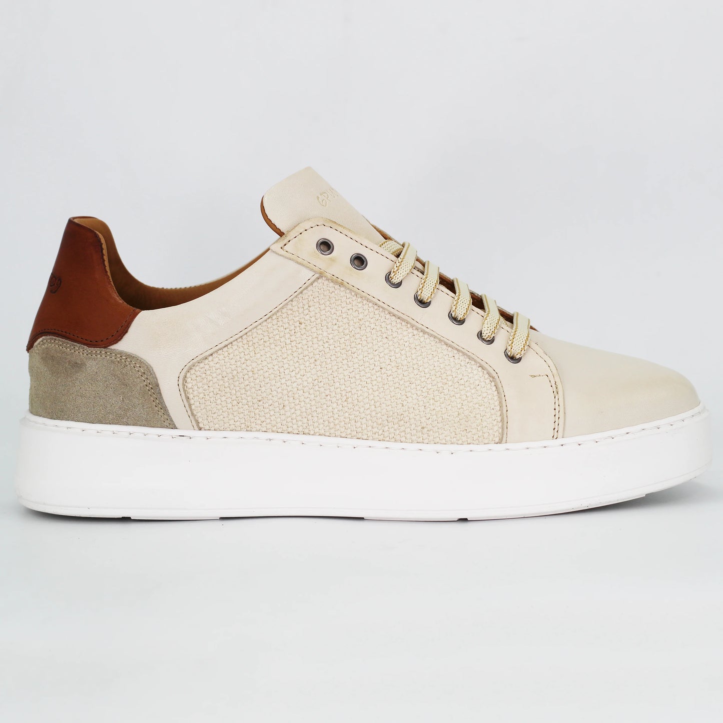 Shop men's sneaker in calf leather and fabric naturale (GRU7950-D) or browse our range of men's Italian clothing and shoes in leather in-store at Aliverti Cape Town, or shop online. We deliver in South Africa & offer multiple payment plans as well as accept multiple safe & secure payment methods.