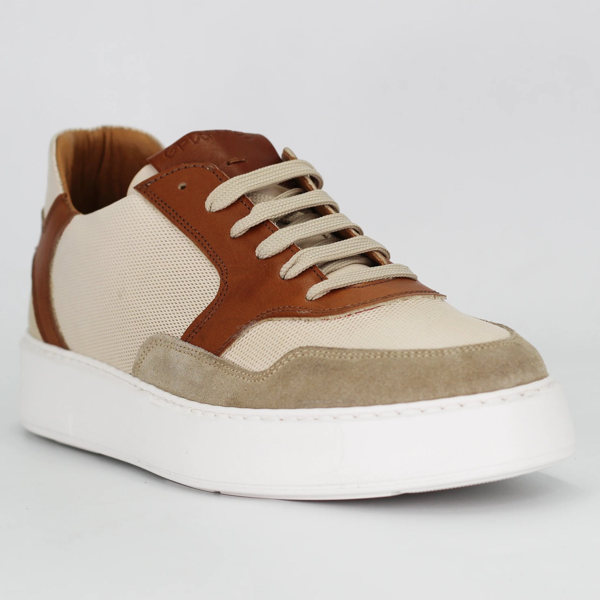 Shop men's sneaker in calf leather cuoio (GRUHEND-01 1932) or browse our range of men's Italian clothing and shoes in leather in-store at Aliverti Cape Town, or shop online. We deliver in South Africa & offer multiple payment plans as well as accept multiple safe & secure payment methods.