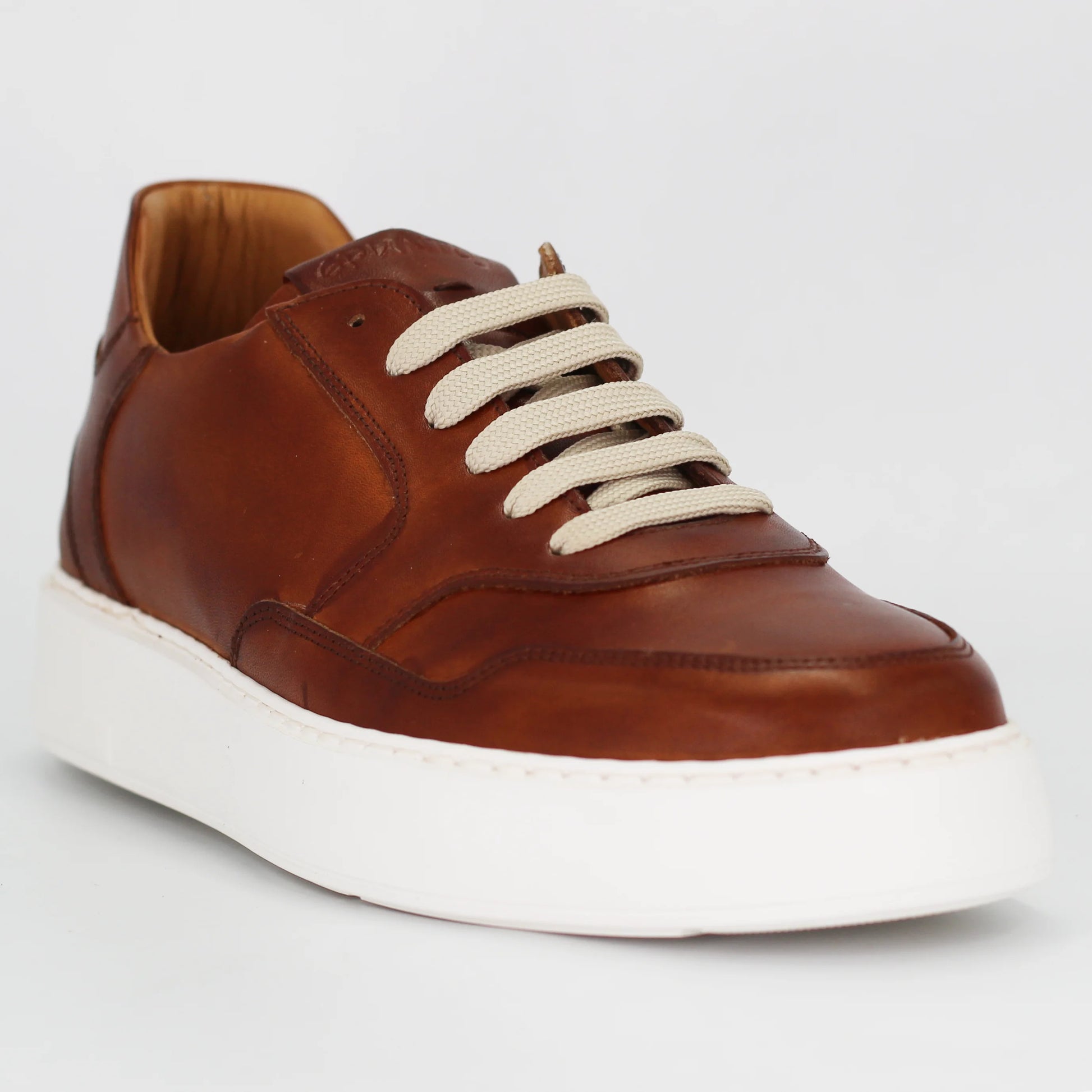 Shop men's sneaker in calf leather cuoio (GRUHEND-01) or browse our range of men's Italian clothing and shoes in leather in-store at Aliverti Cape Town, or shop online. We deliver in South Africa & offer multiple payment plans as well as accept multiple safe & secure payment methods.