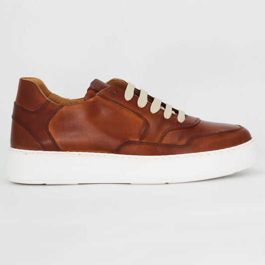 Shop men's sneaker in calf leather cuoio (GRUHEND-01) or browse our range of men's Italian clothing and shoes in leather in-store at Aliverti Cape Town, or shop online. We deliver in South Africa & offer multiple payment plans as well as accept multiple safe & secure payment methods.