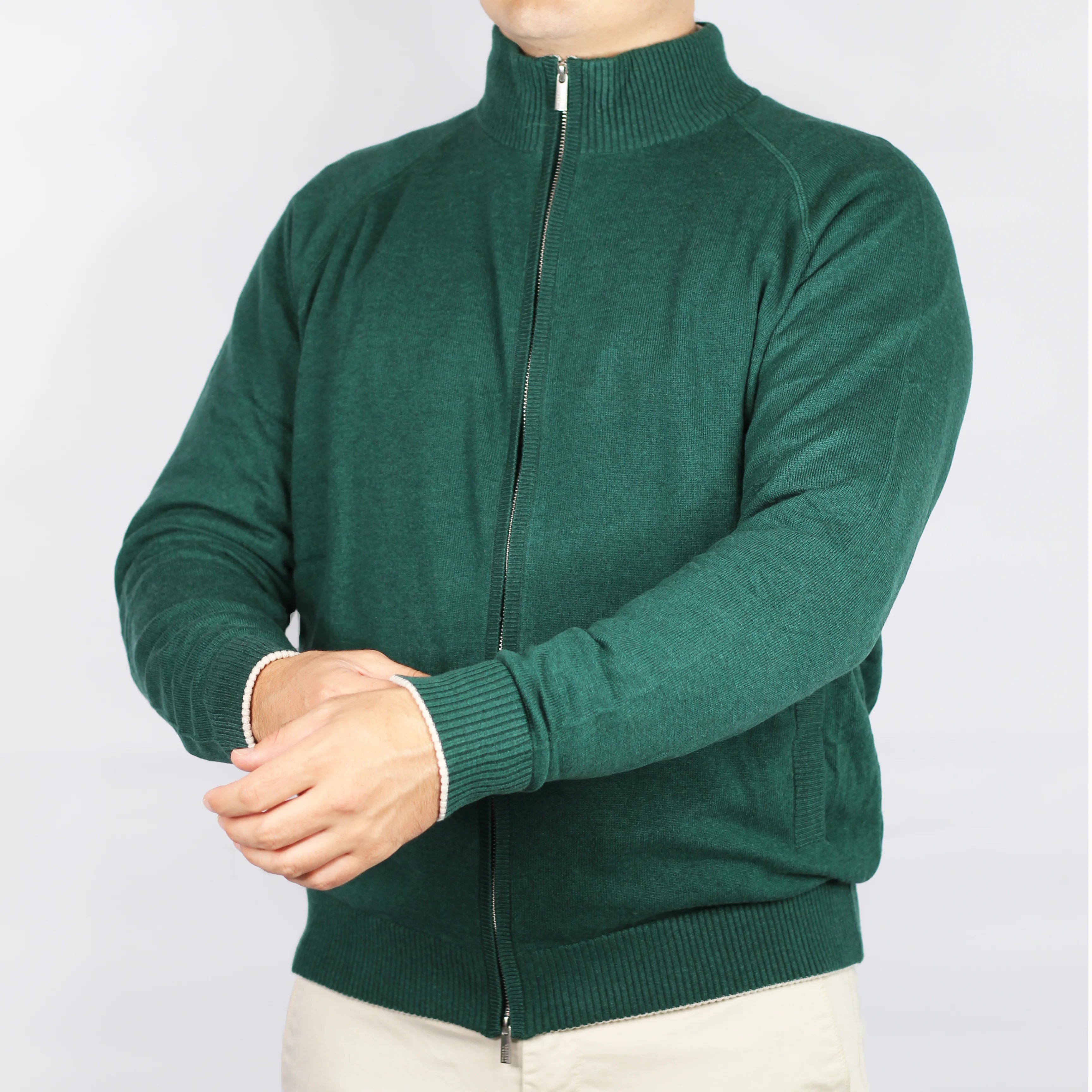 Shop Fusaro Antonio men's wool, cashmere zip up cardigan in verde (MA25002-008-05) or browse our range of men's Italian clothing and shoes in leather in-store at Aliverti Cape Town, or shop online. We deliver in South Africa & offer multiple payment plans as well as accept multiple safe & secure payment methods.