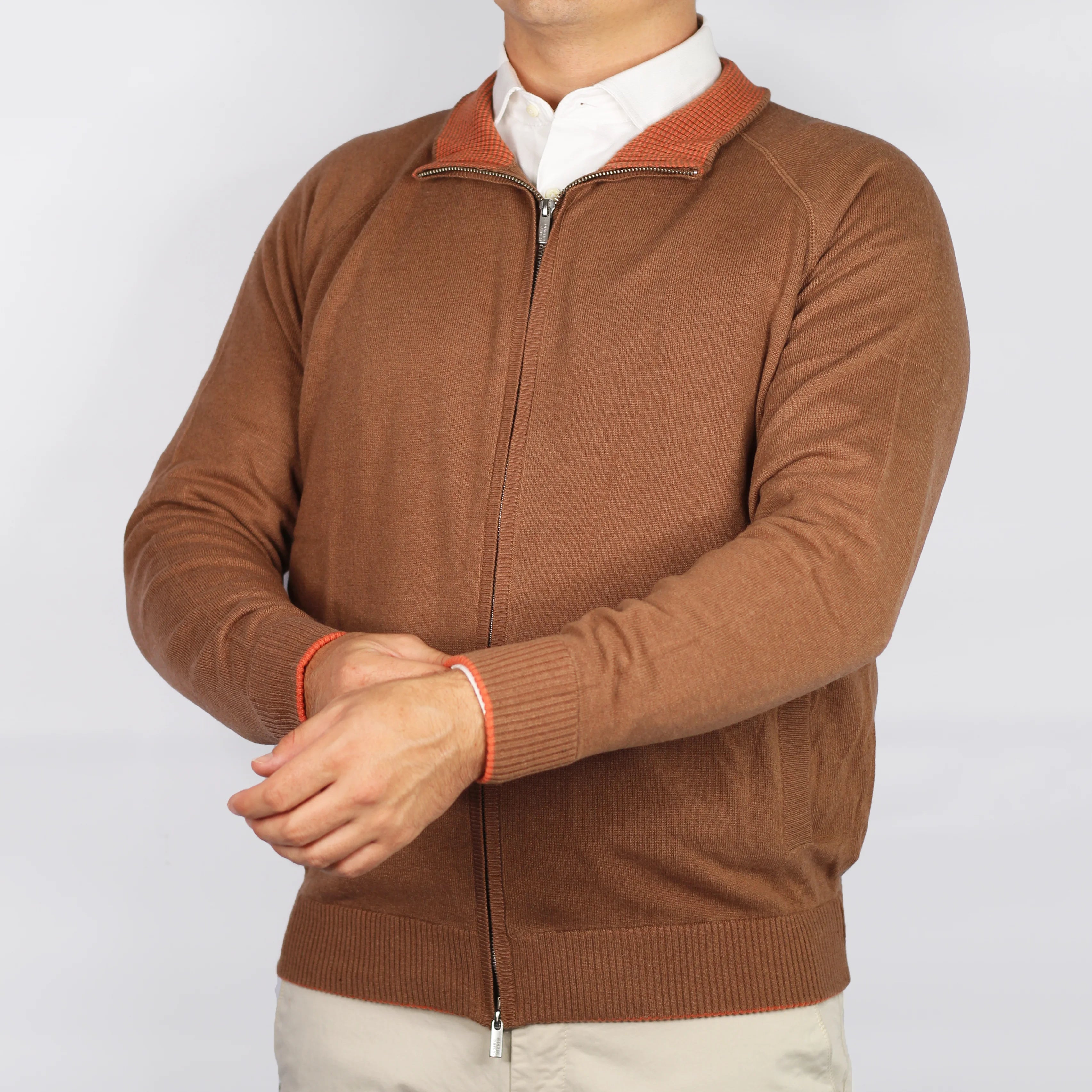 Shop Fusaro Antonio men's wool, cashmere zip up cardigan in tabacco (MA25002-008-05) or browse our range of men's Italian clothing and shoes in leather in-store at Aliverti Cape Town, or shop online. We deliver in South Africa & offer multiple payment plans as well as accept multiple safe & secure payment methods.