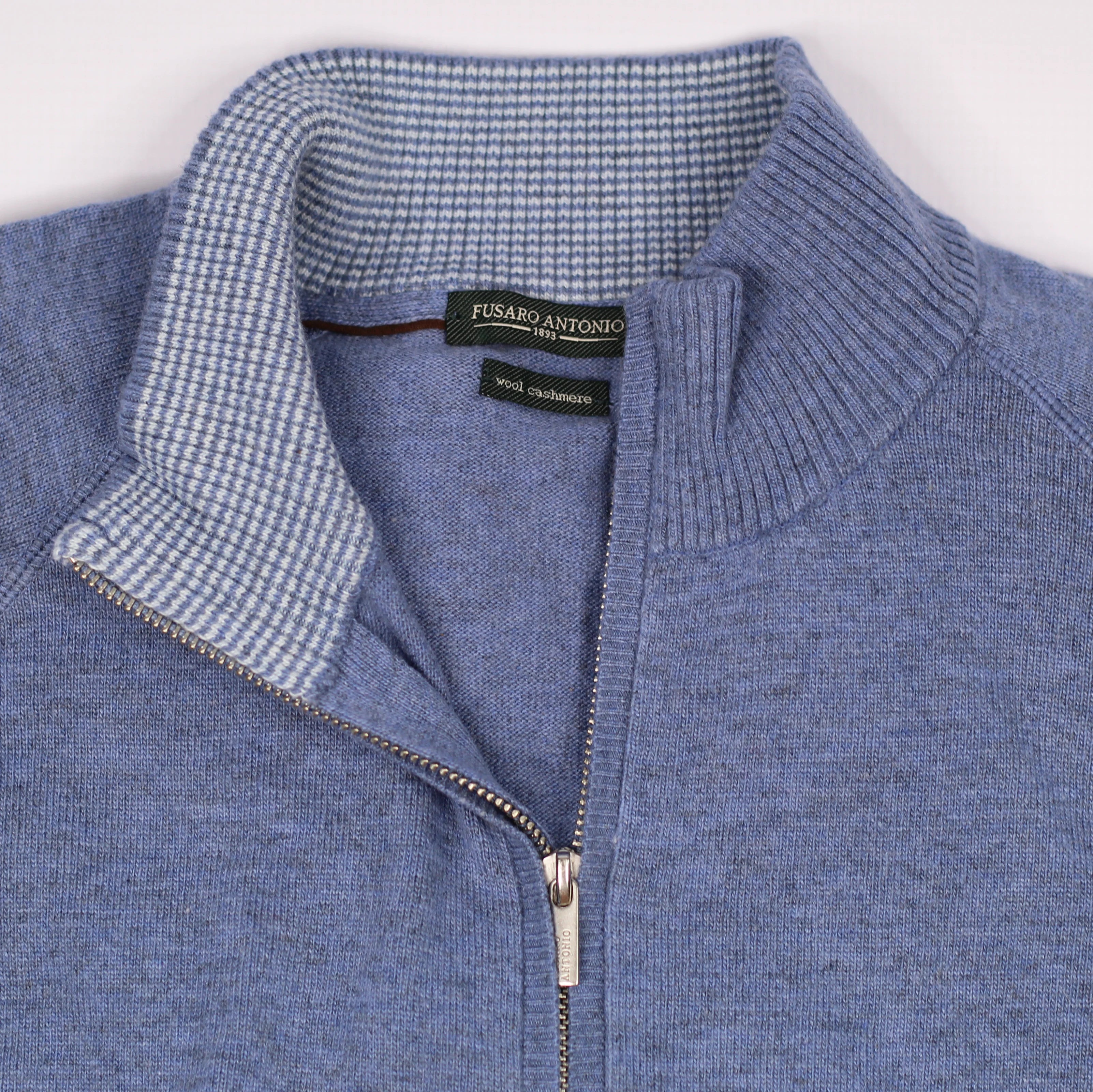 Shop Fusaro Antonio men's wool, cashmere zip up cardigan in blue (MA25002-008-05) or browse our range of men's Italian clothing and shoes in leather in-store at Aliverti Cape Town, or shop online. We deliver in South Africa & offer multiple payment plans as well as accept multiple safe & secure payment methods.