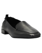 Shop Women's loafer in calf leather nero (DARIA18) or browse our range of men's Italian clothing and shoes in leather in-store at Aliverti Cape Town, or shop online. We deliver in South Africa & offer multiple payment plans as well as accept multiple safe & secure payment methods.