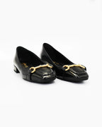 Shop Women's pump with buckle in calf leather nero (DARIA54) or browse our range of men's Italian clothing and shoes in leather in-store at Aliverti Cape Town, or shop online. We deliver in South Africa & offer multiple payment plans as well as accept multiple safe & secure payment methods.