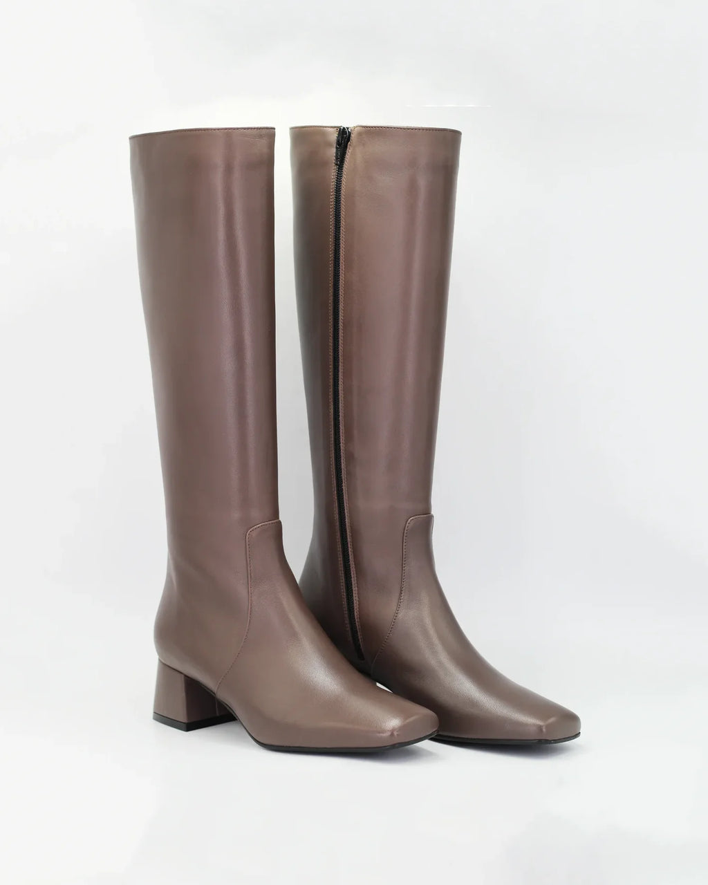 Shop Women's block heel long boot in calf leather taupe (ELIDE1) or browse our range of men's Italian clothing and shoes in leather in-store at Aliverti Cape Town, or shop online. We deliver in South Africa & offer multiple payment plans as well as accept multiple safe & secure payment methods.