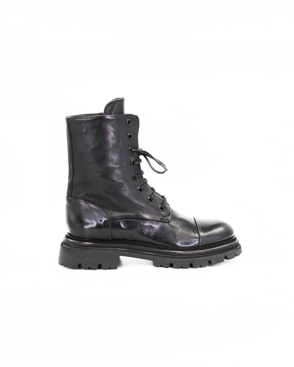  Shop Women's chunky ankle boot in calf leather nero (JP35773/1) or browse our range of men's Italian clothing and shoes in leather in-store at Aliverti Cape Town, or shop online. We deliver in South Africa & offer multiple payment plans as well as accept multiple safe & secure payment methods.