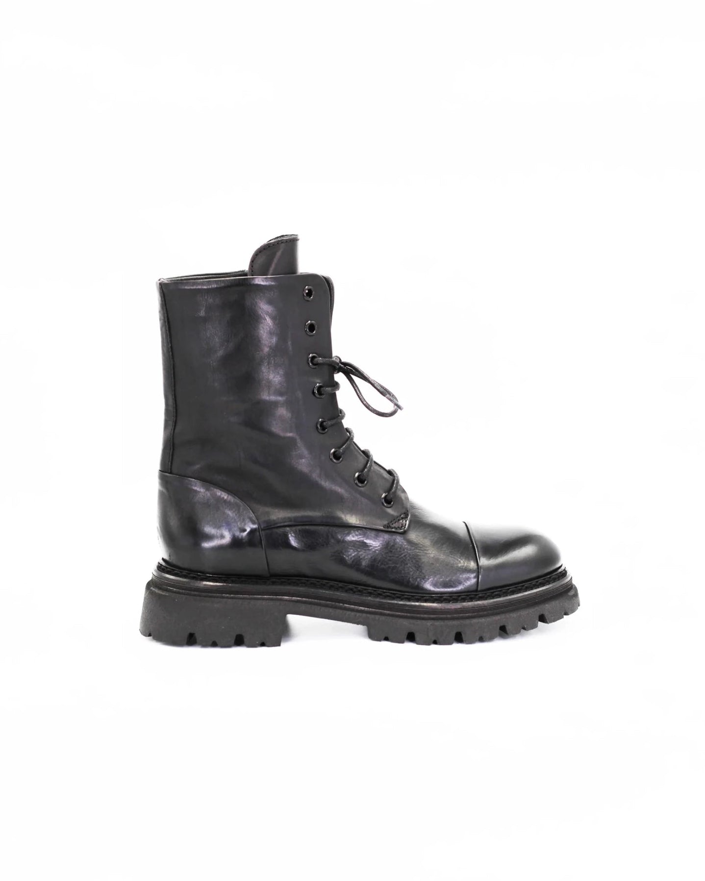  Shop Women's chunky ankle boot in calf leather nero (JP35773/1) or browse our range of men's Italian clothing and shoes in leather in-store at Aliverti Cape Town, or shop online. We deliver in South Africa & offer multiple payment plans as well as accept multiple safe & secure payment methods.