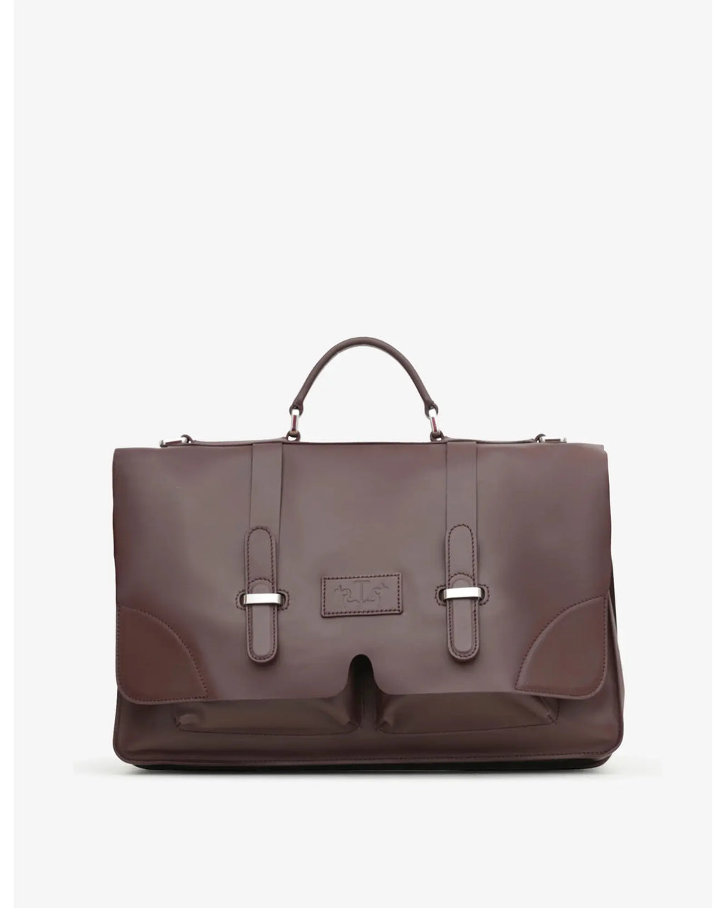 Work folder in fine smooth calfskin, completely unlined. Equipped with adjustable and removable handle and shoulder strap. The flap is closed by double metal loops and is worked in a live cut. The folder has a double pocket on the front and one on the back.
The interior consists of two compartments with a central partition and a zippered pocket.
Microfiber lining.
Accessories with silver finish.

Material: smooth calf
Dimensions:&nbsp;42x28x11 cm